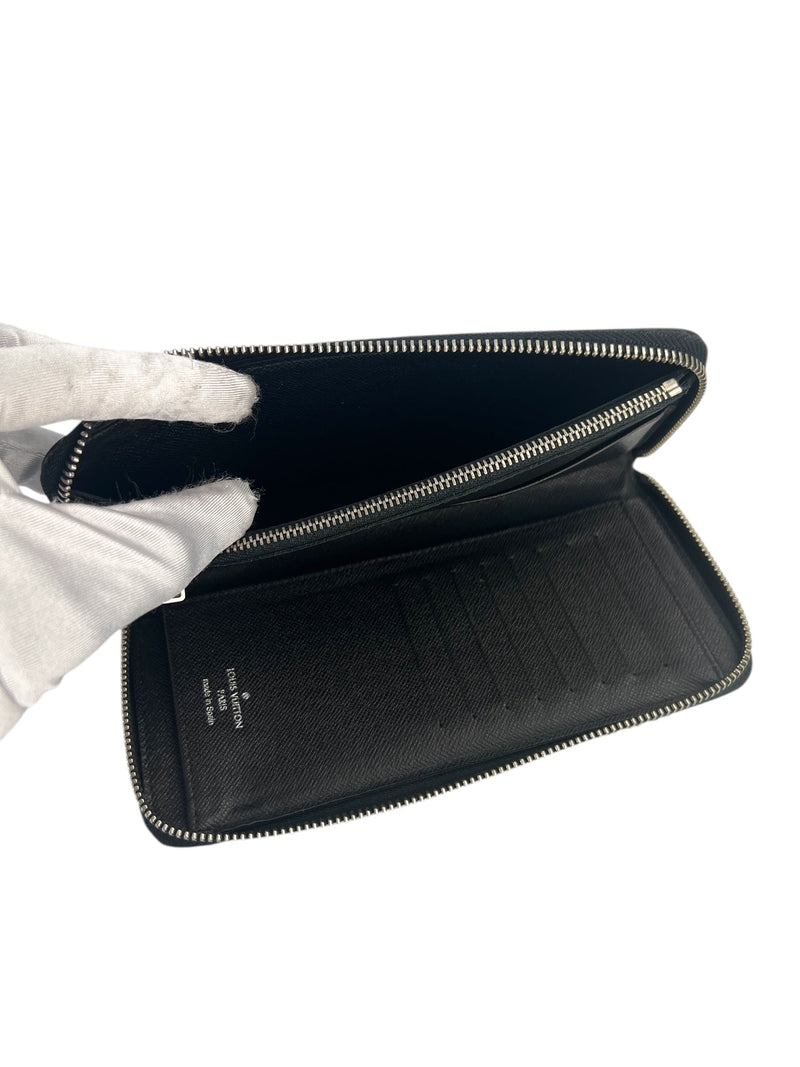 Louis Vuitton Damier Graphite Vertical Wallet