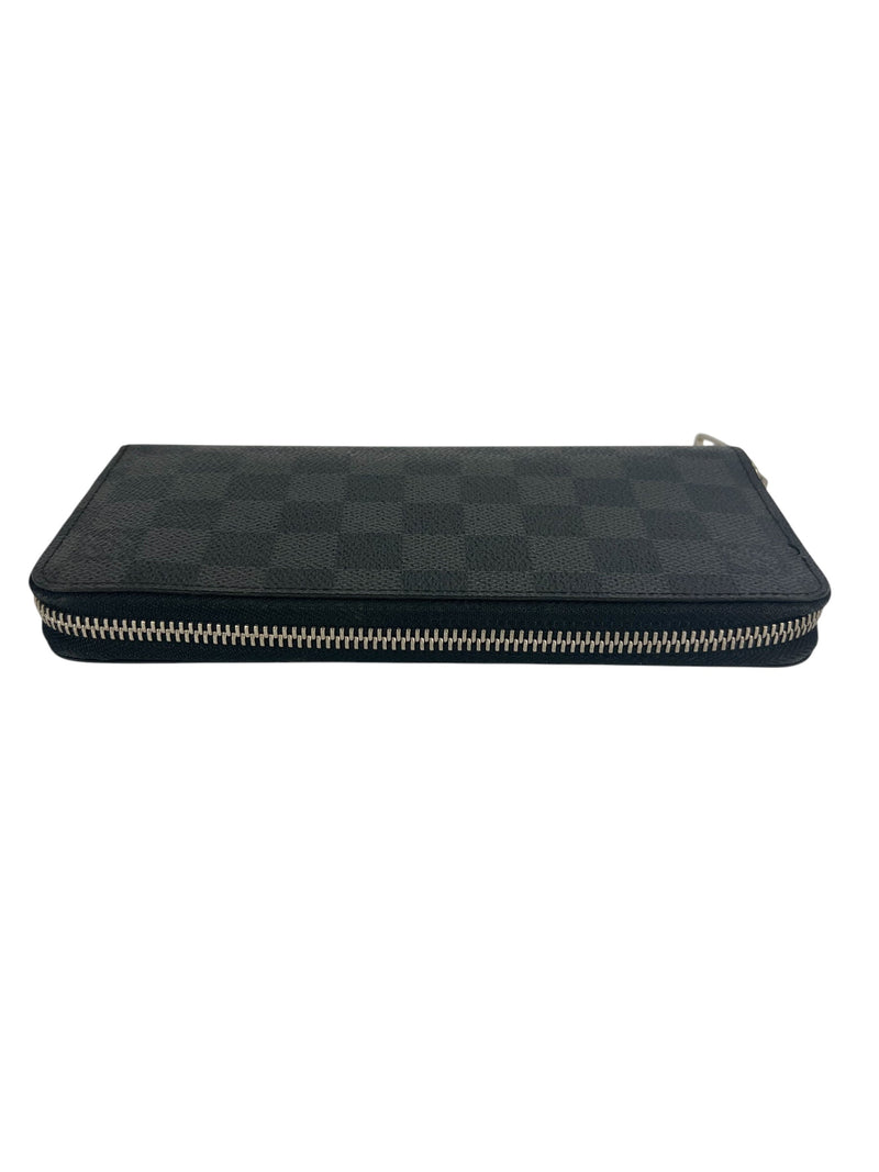 Louis Vuitton Damier Graphite Vertical Wallet