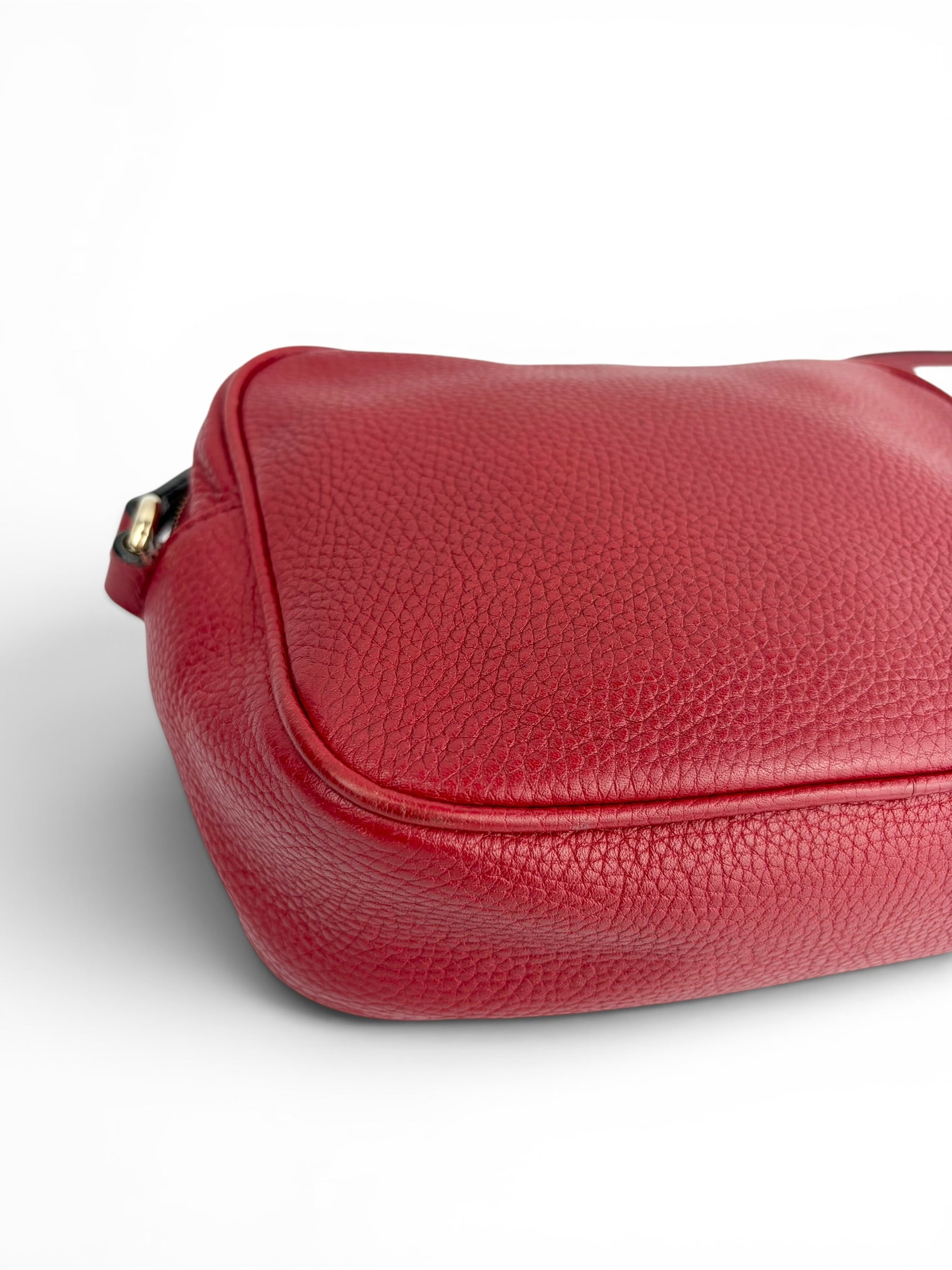 gucci-red-leather-soho-disco-crossbody-7