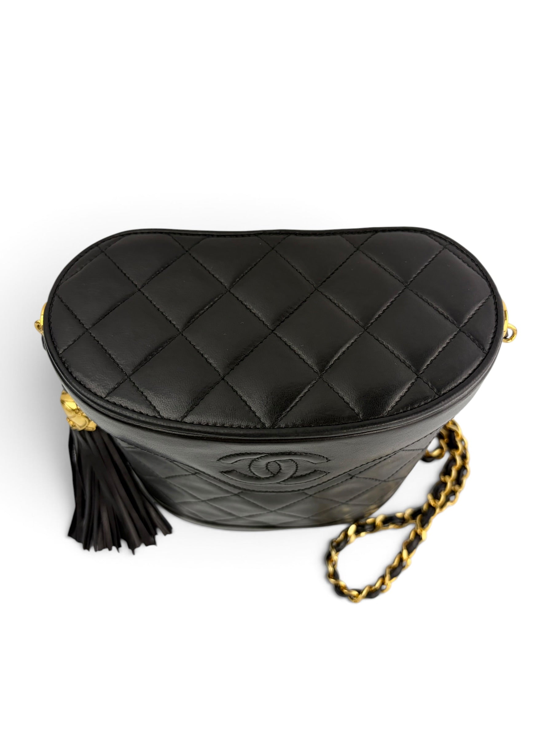 chanel-black-lambskin-vintage-vanity-chain-bag--5