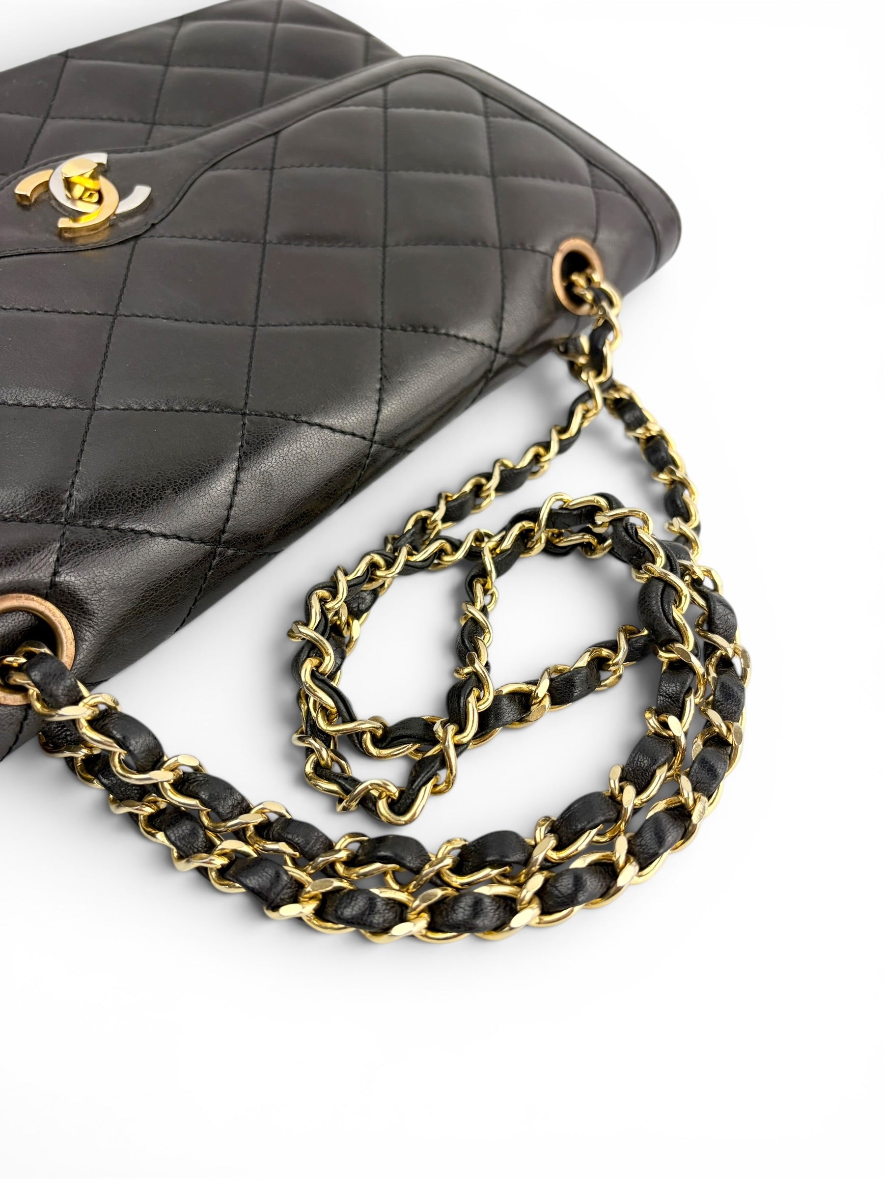 chanel-vintage-black-paris-double-flap-5