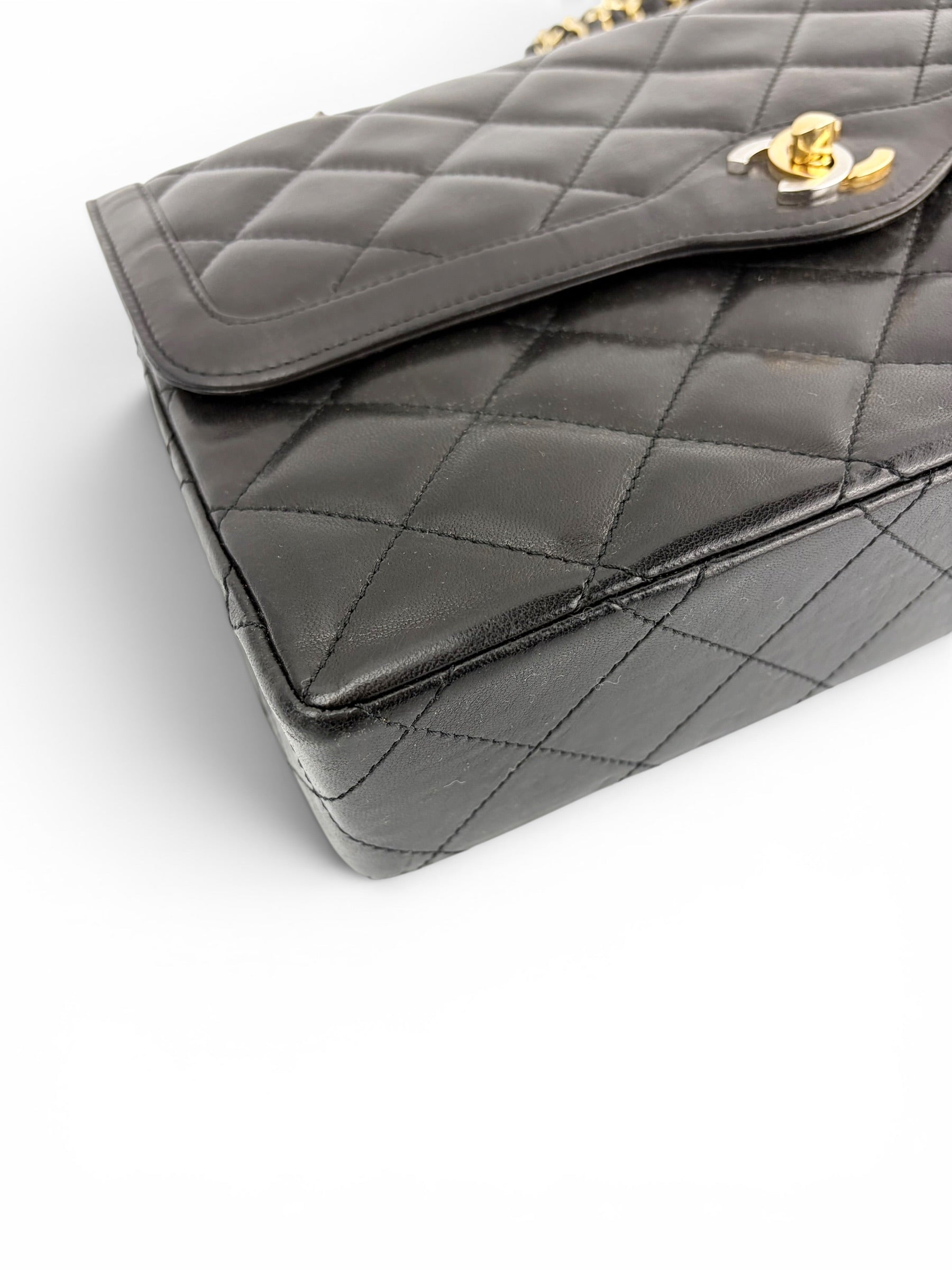 chanel-vintage-black-paris-double-flap-7