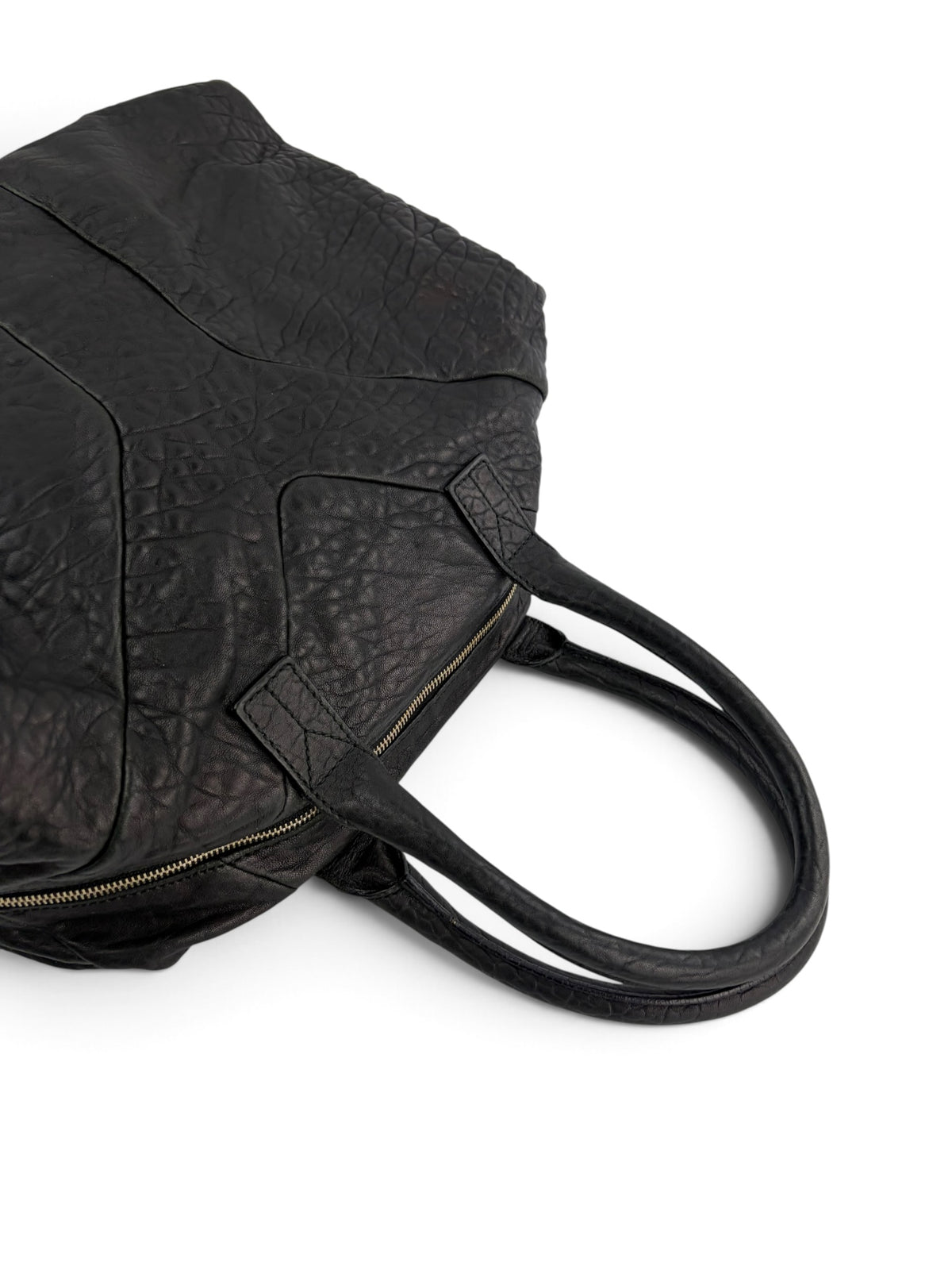 yves-saint-laurent-black-leather-easy-y-satchel-4