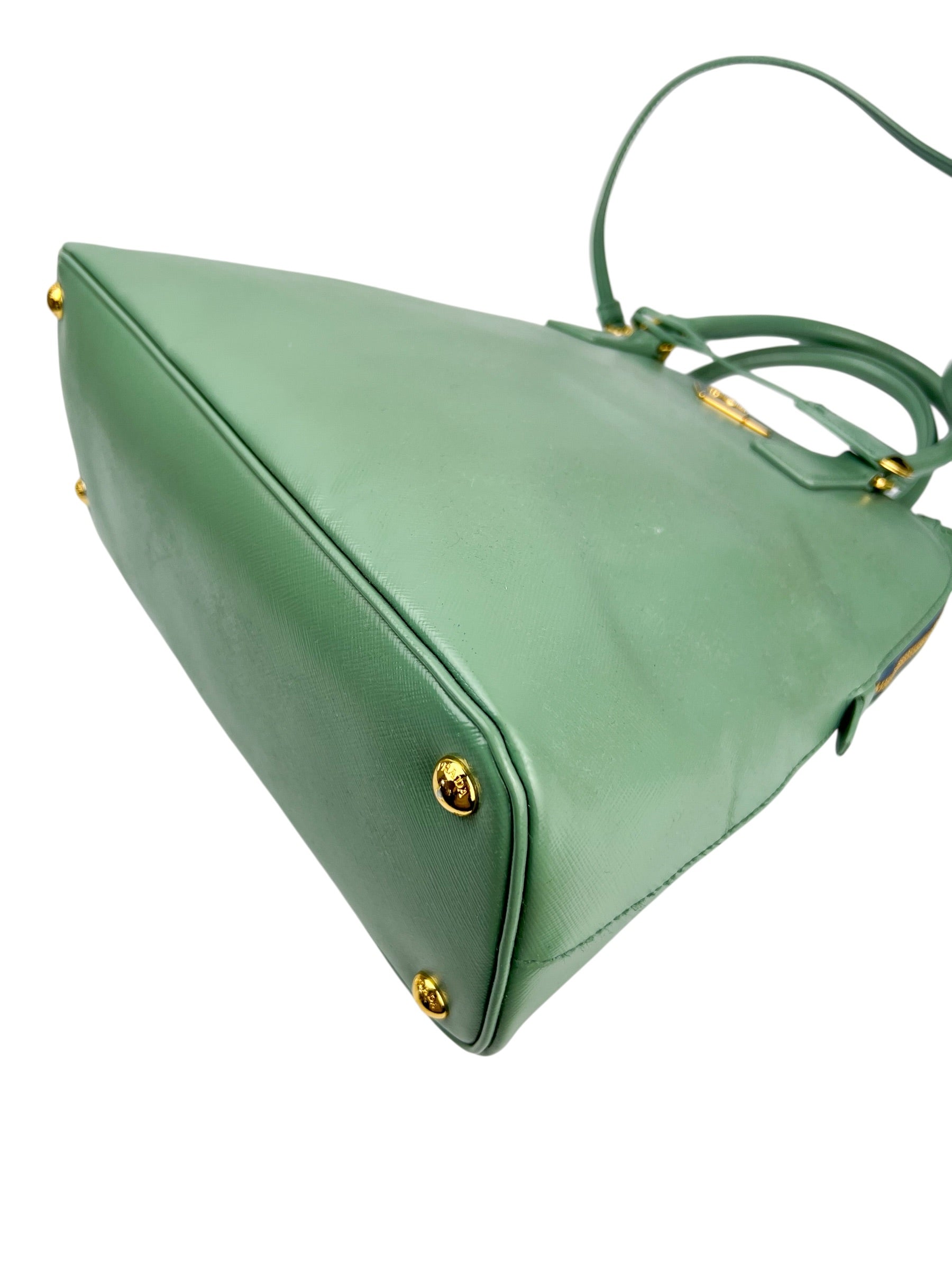 prada-sea-foam-saffiano-leather-promenade-5