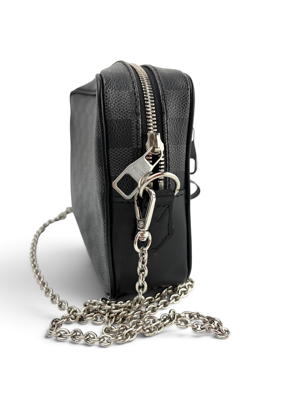 louis-vuitton-graphite-damier-ebene-kasai-wristlet--1