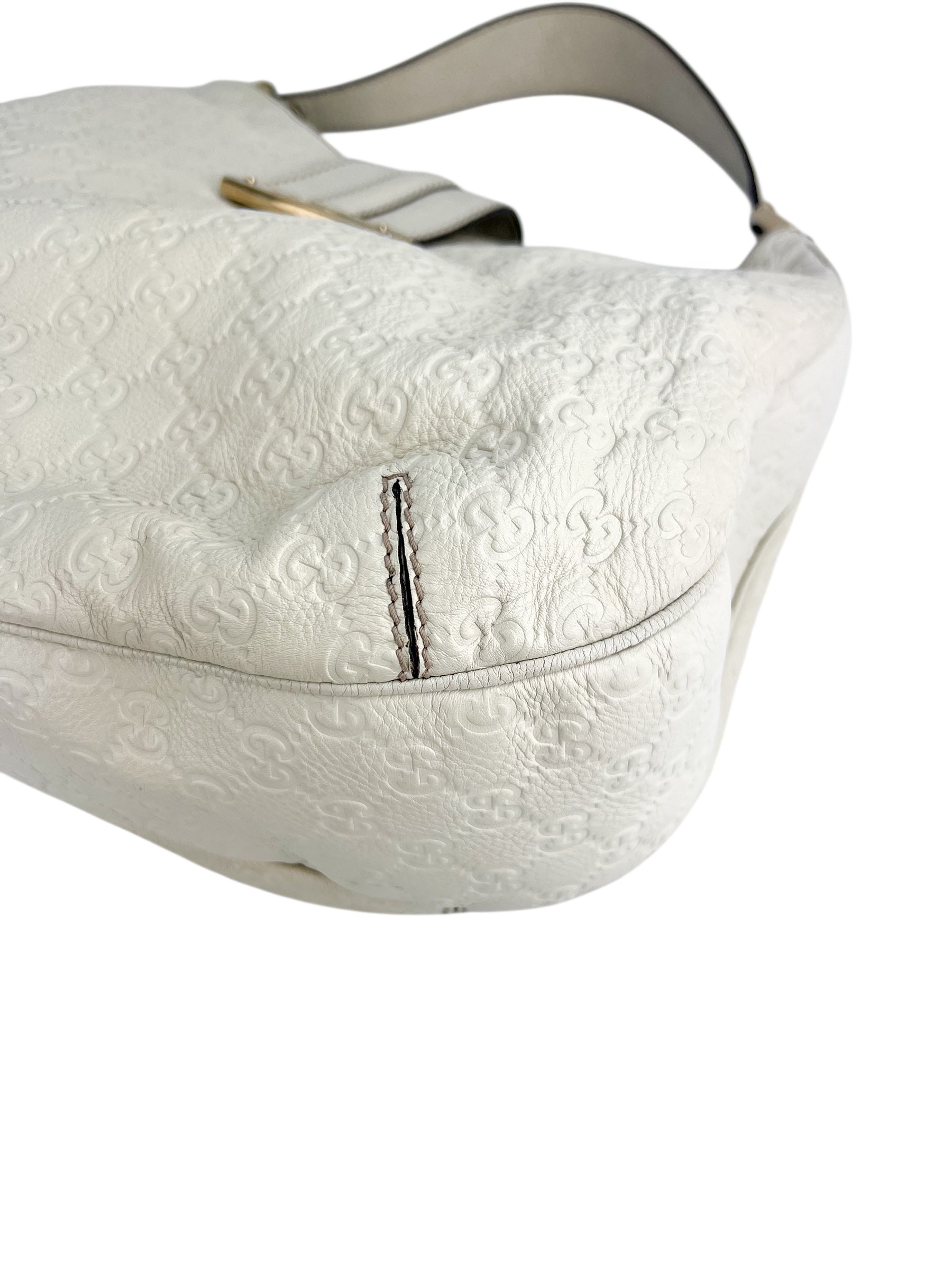 gucci-cloud-white-monogram-leather-hobo-7