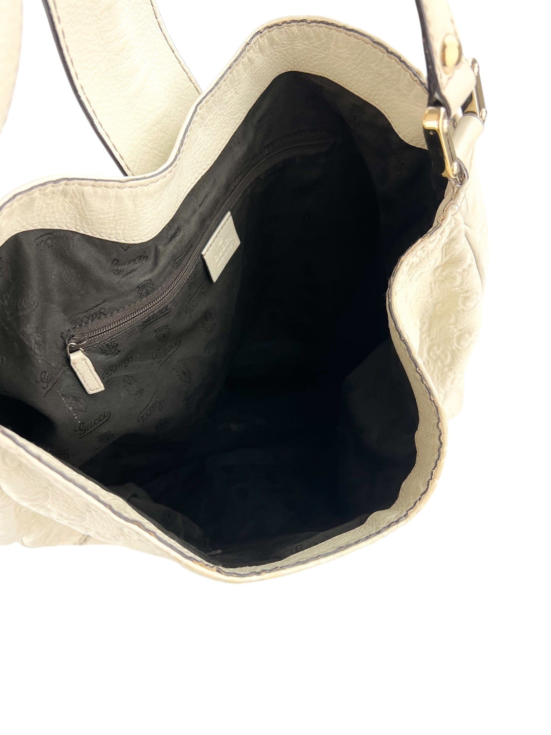 gucci-cloud-white-monogram-leather-hobo-8