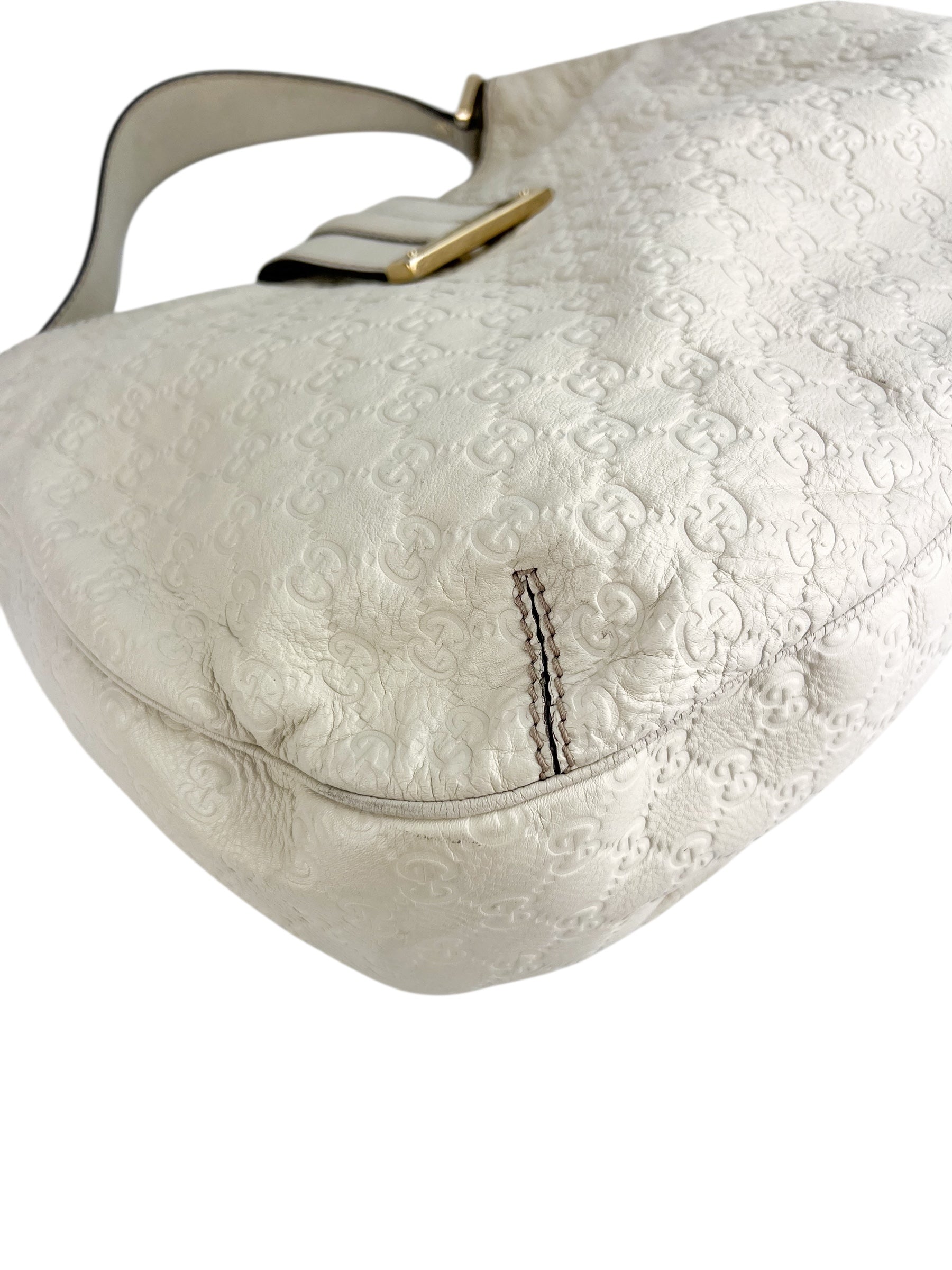 gucci-cloud-white-monogram-leather-hobo-6