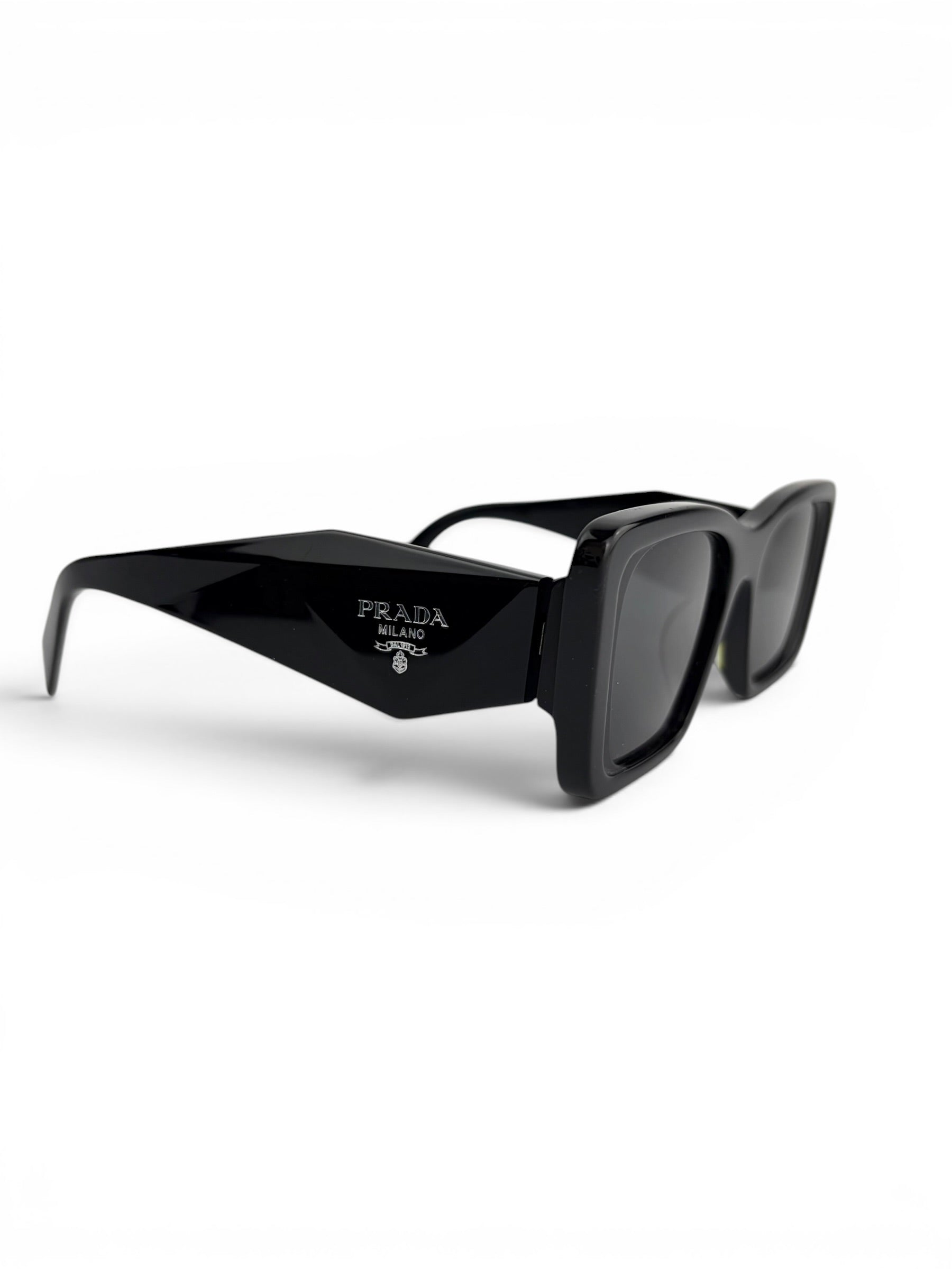 prada-black-butterfly-sunglasses--2