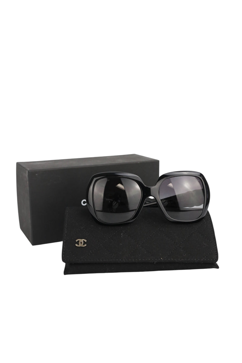 Chanel Monochromatic CC Sunglasses (FULL SET)