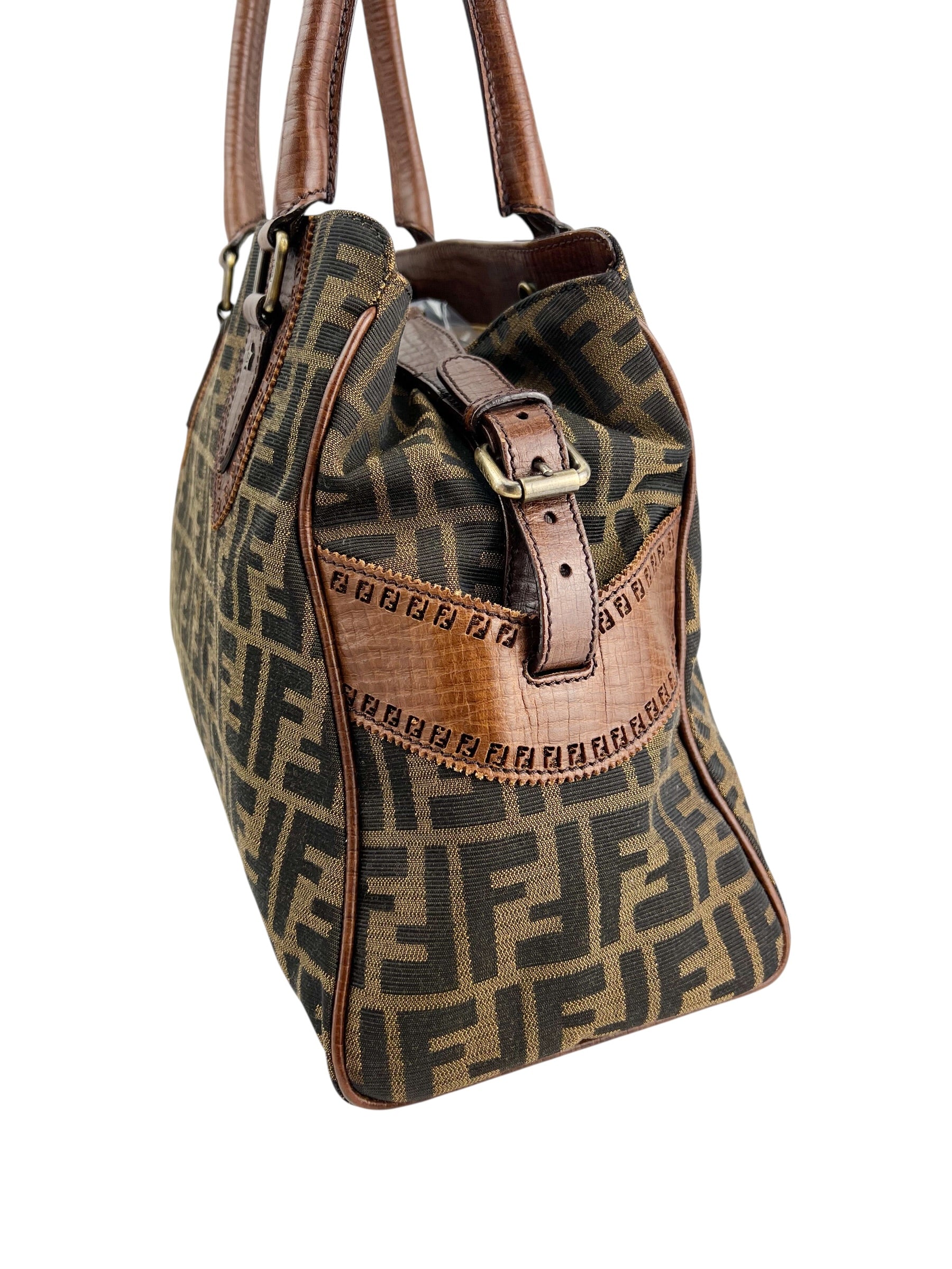 fendi-zucca-de-jour-top-handle-tote-2