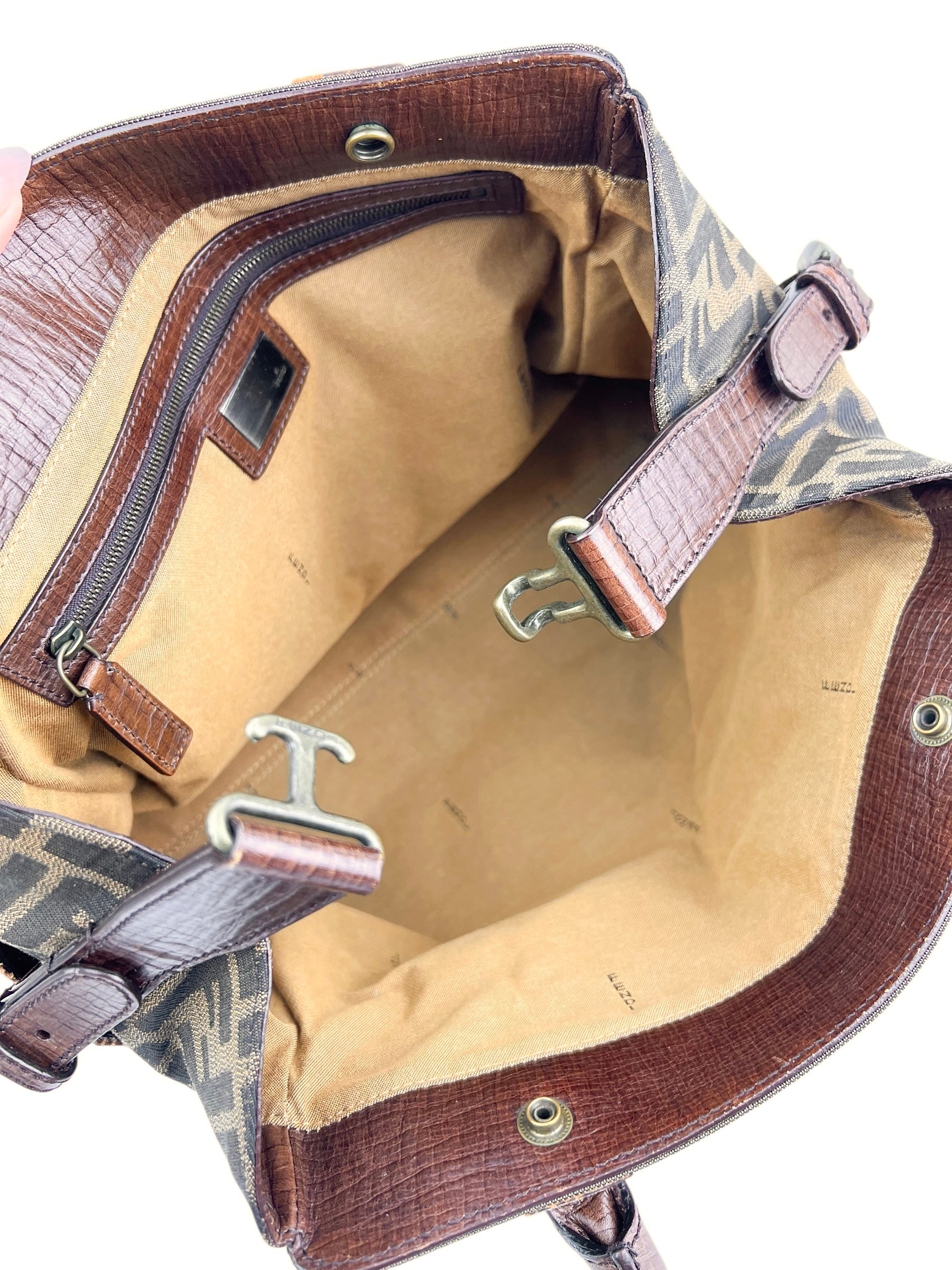 fendi-zucca-de-jour-top-handle-tote-9