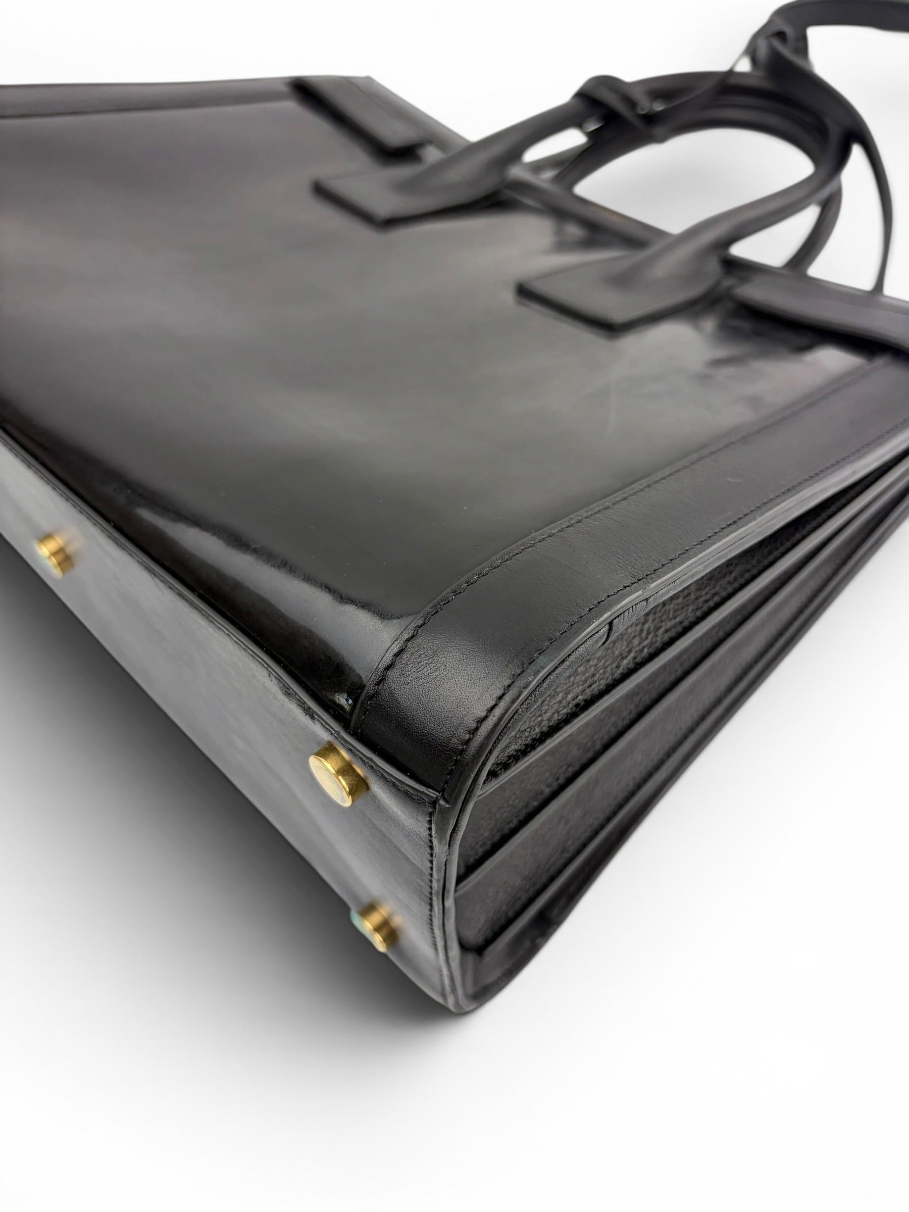 saint-laurent-small-black-leather---patent-sac-de-jour-8