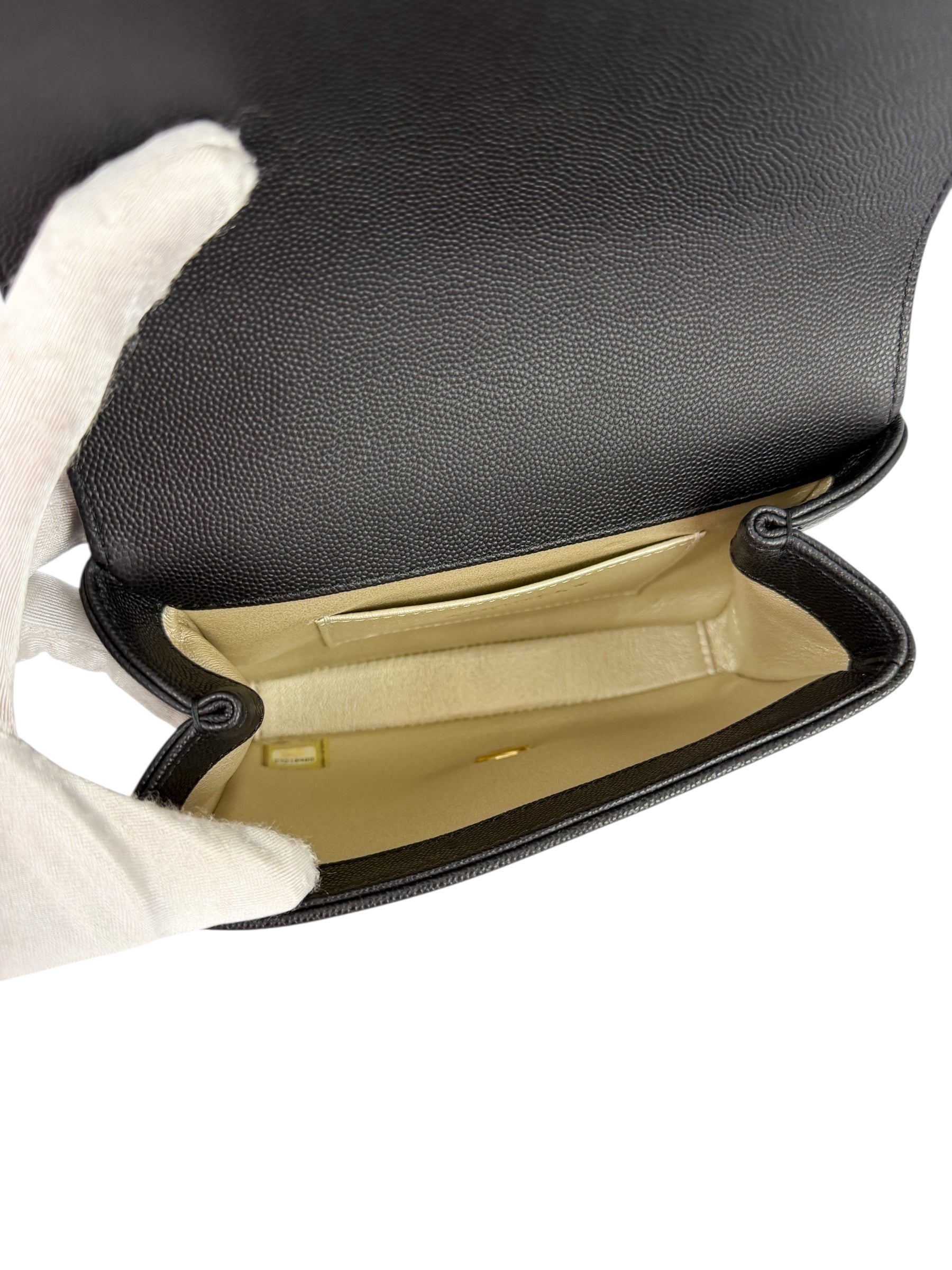 chanel-captain-black-caviar-belt-bag-9