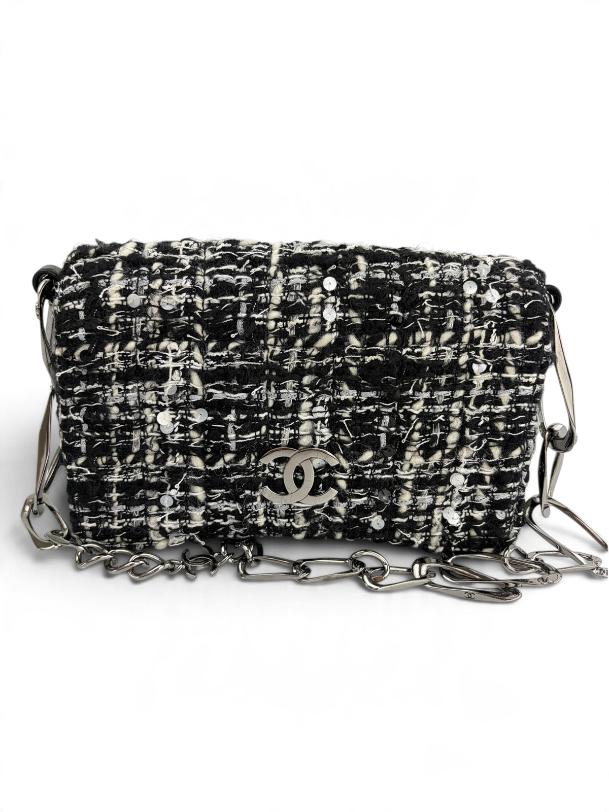chanel-black---white-tweed-shoulder-bag-0