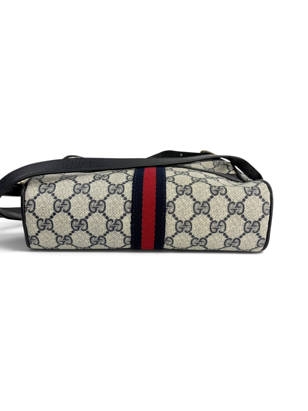 gucci-coated-monogram-supreme-sherry-line-crossbody-5