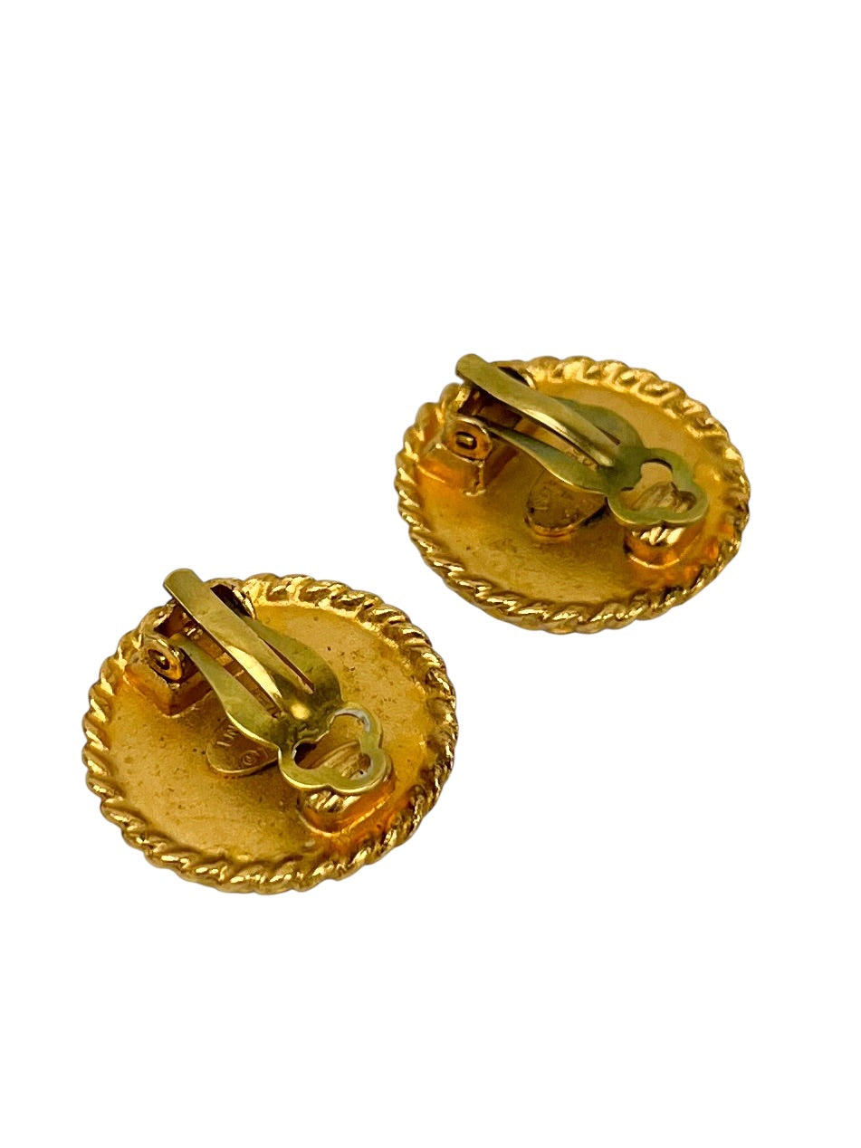 chanel-black-and-gold-button-clip-on-s---4