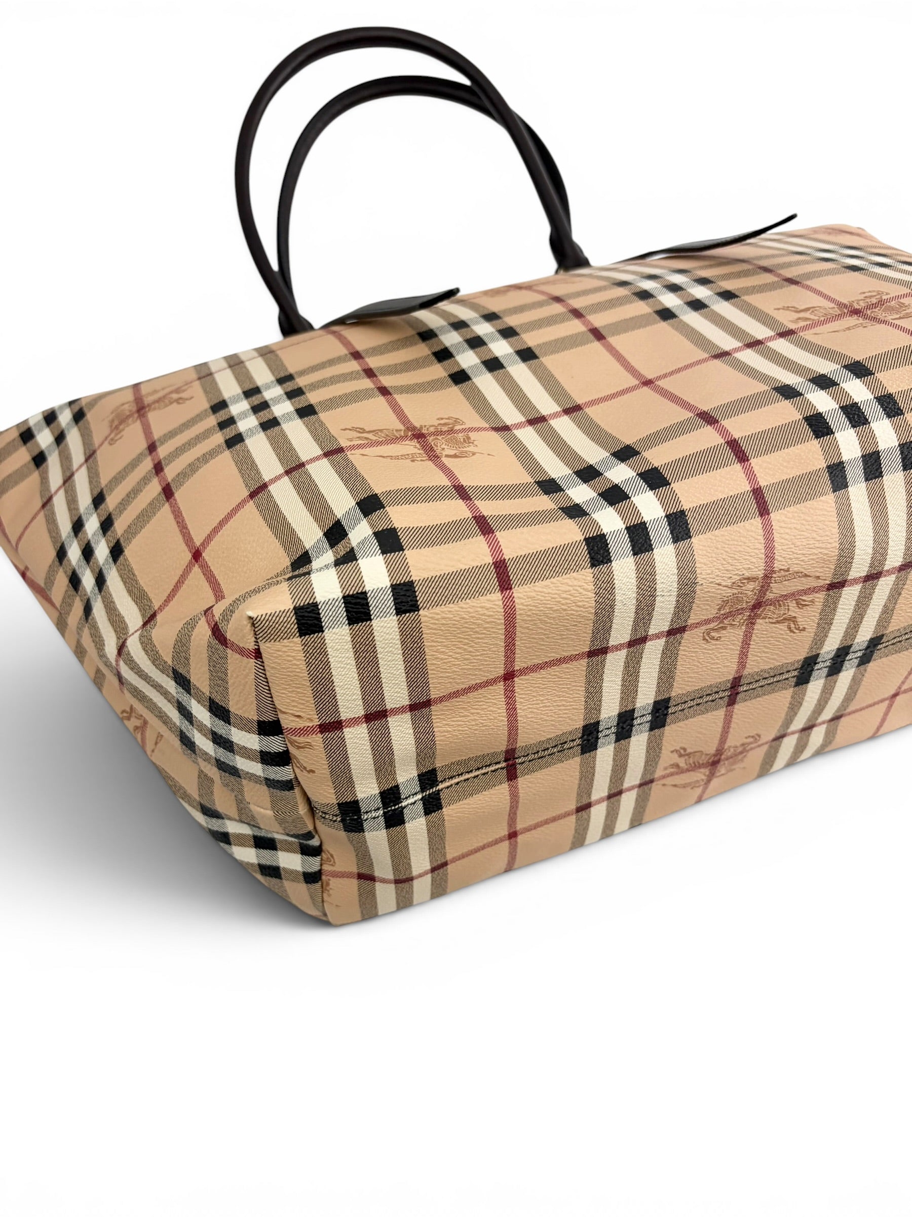 burberry-haymarket-check-large-double-zip-tote---7