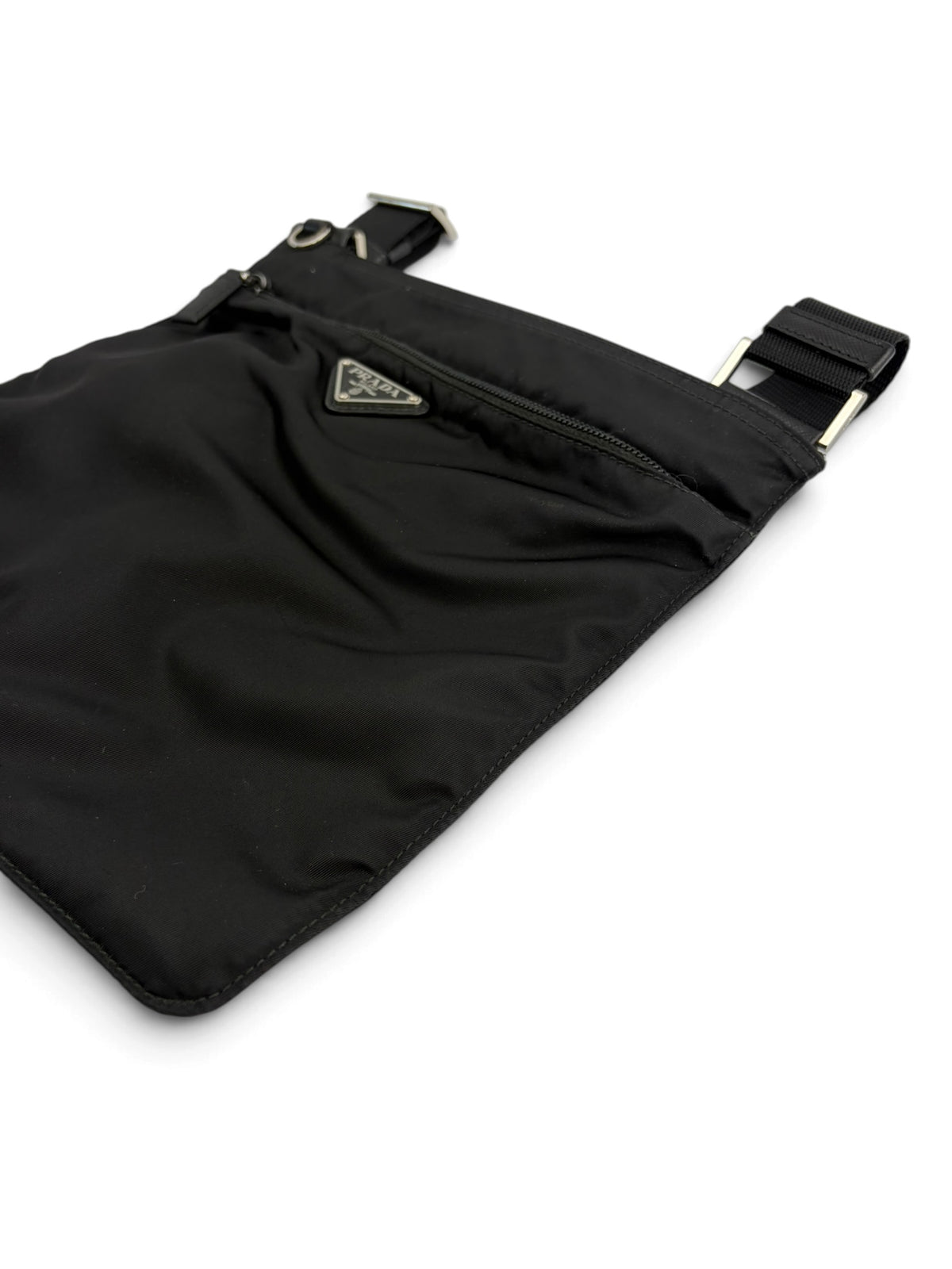 prada-black-nylon-zip-messenger-3