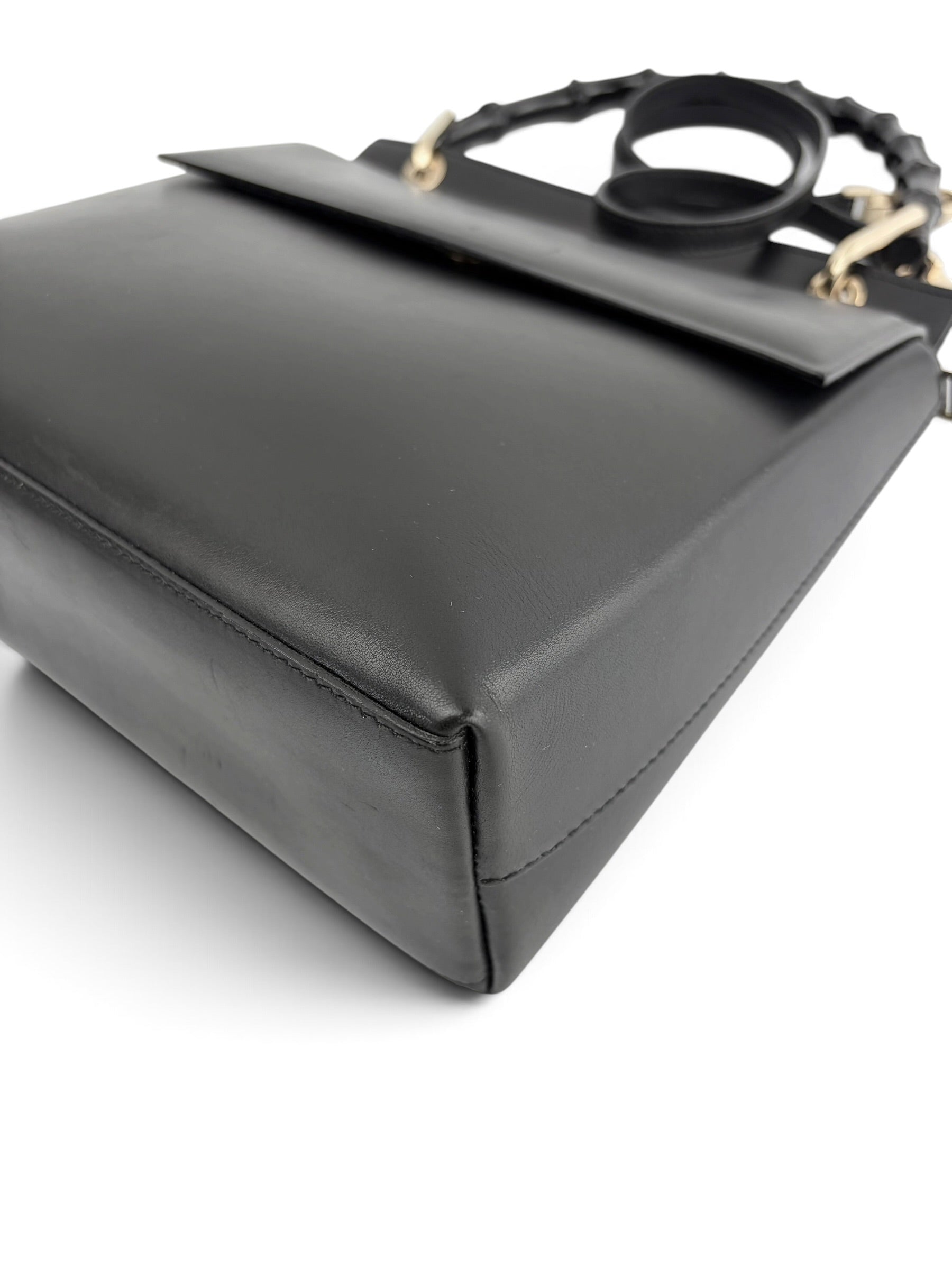 gucci-vintage-black-bamboo-top-handle-7