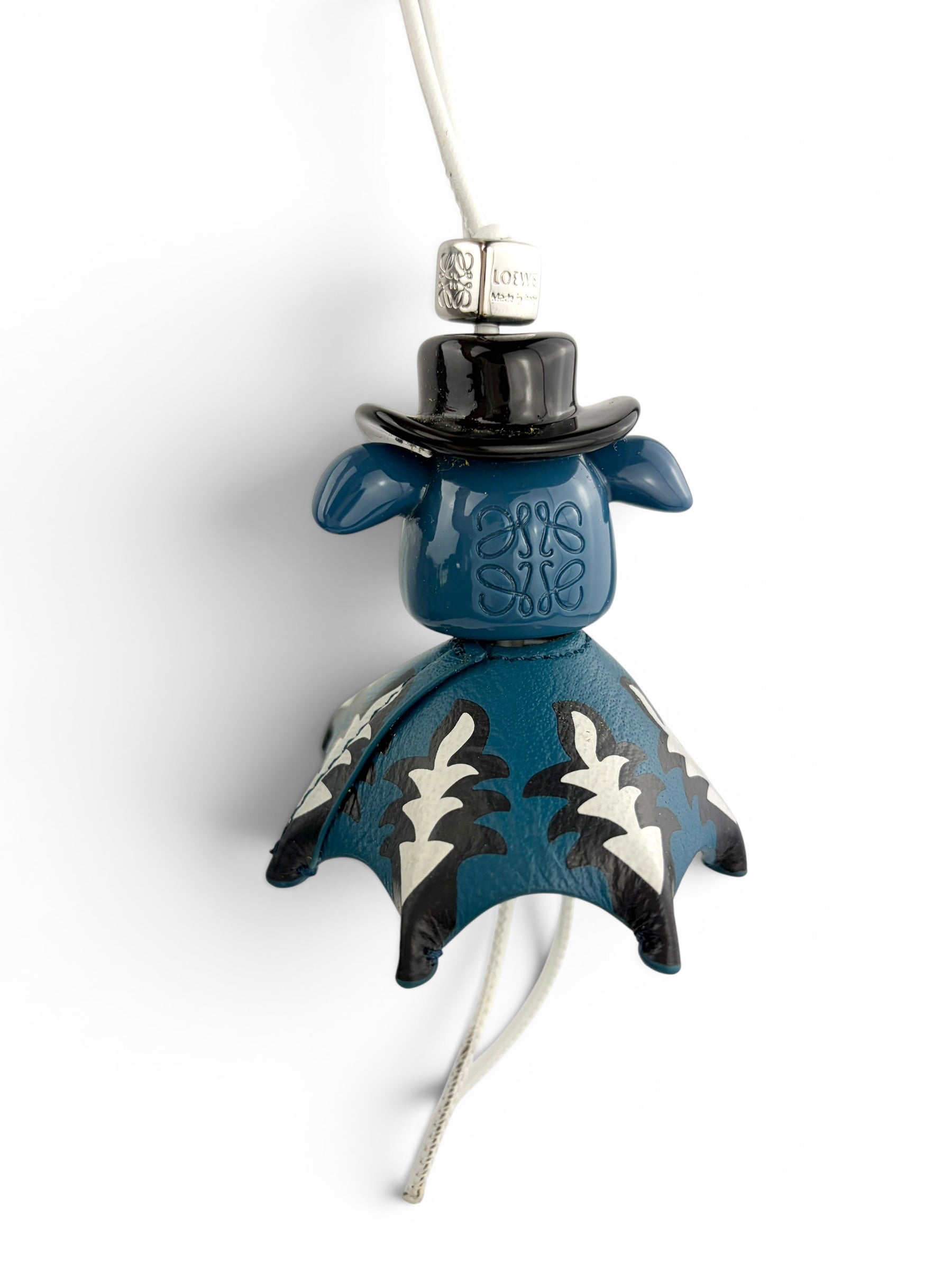 loewe-leather-cowboy-puzz-bag-charm--2