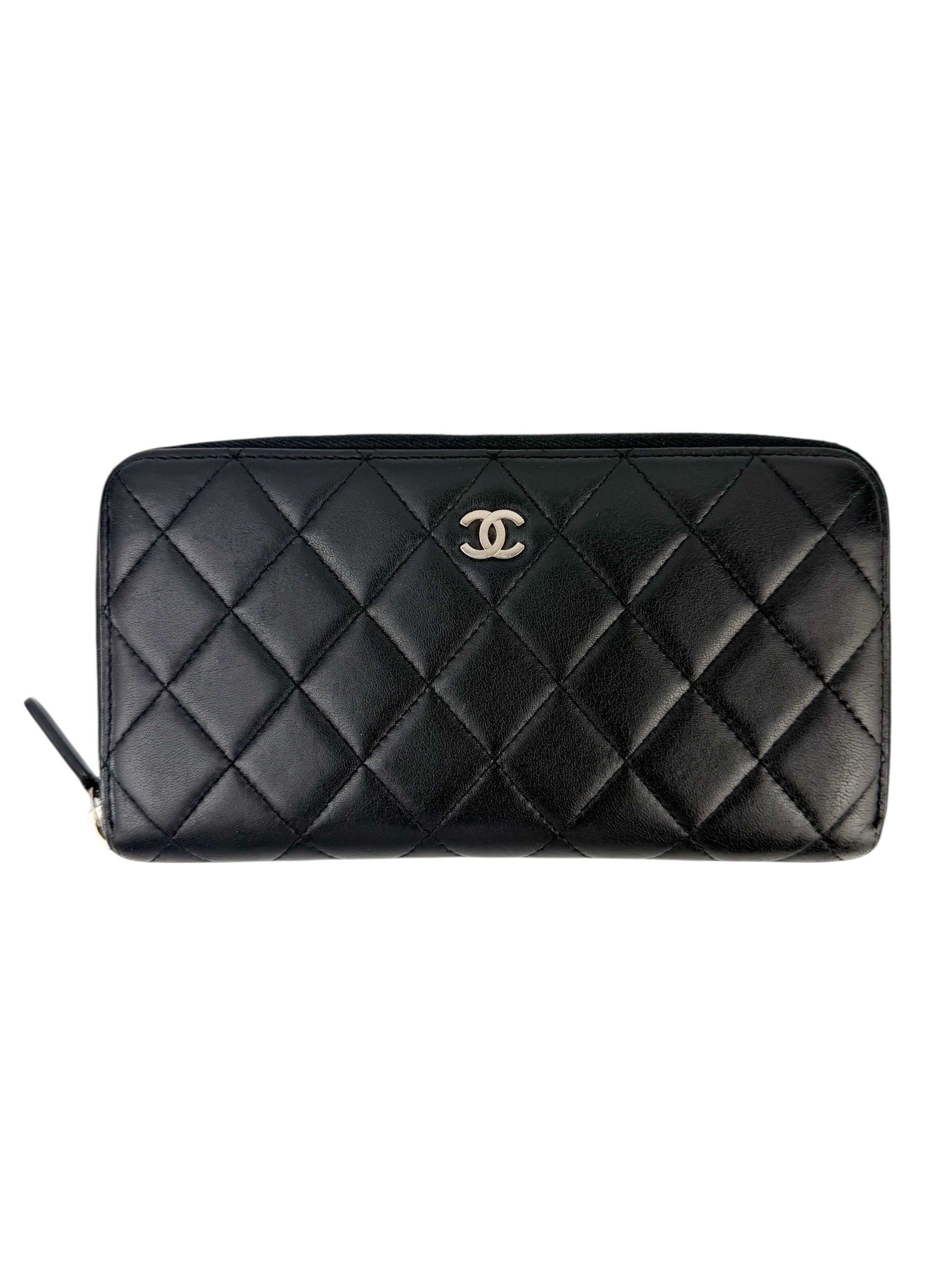 chanel-black-quilted-lambskin-long-wallet--0