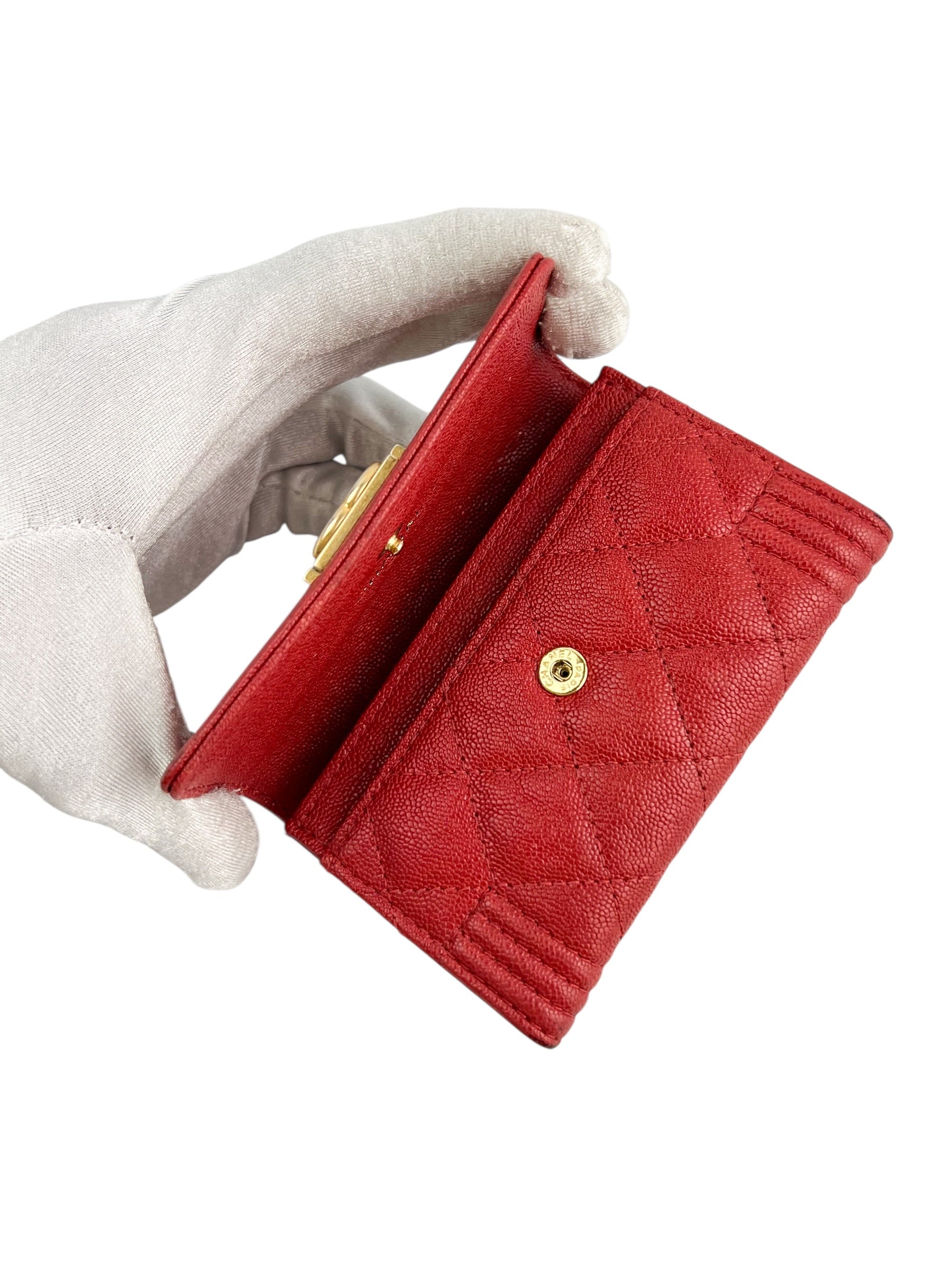 chanel-boy-flap-card-holder-wallet-12