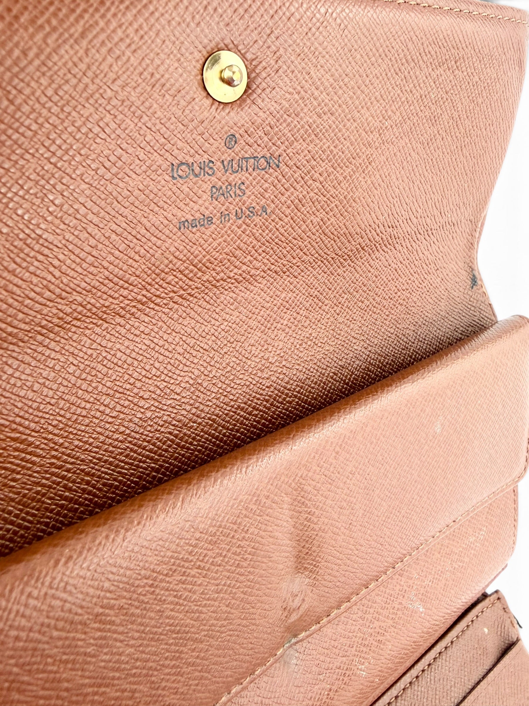 louis-vuitton-monogram-sarah-wallet-6
