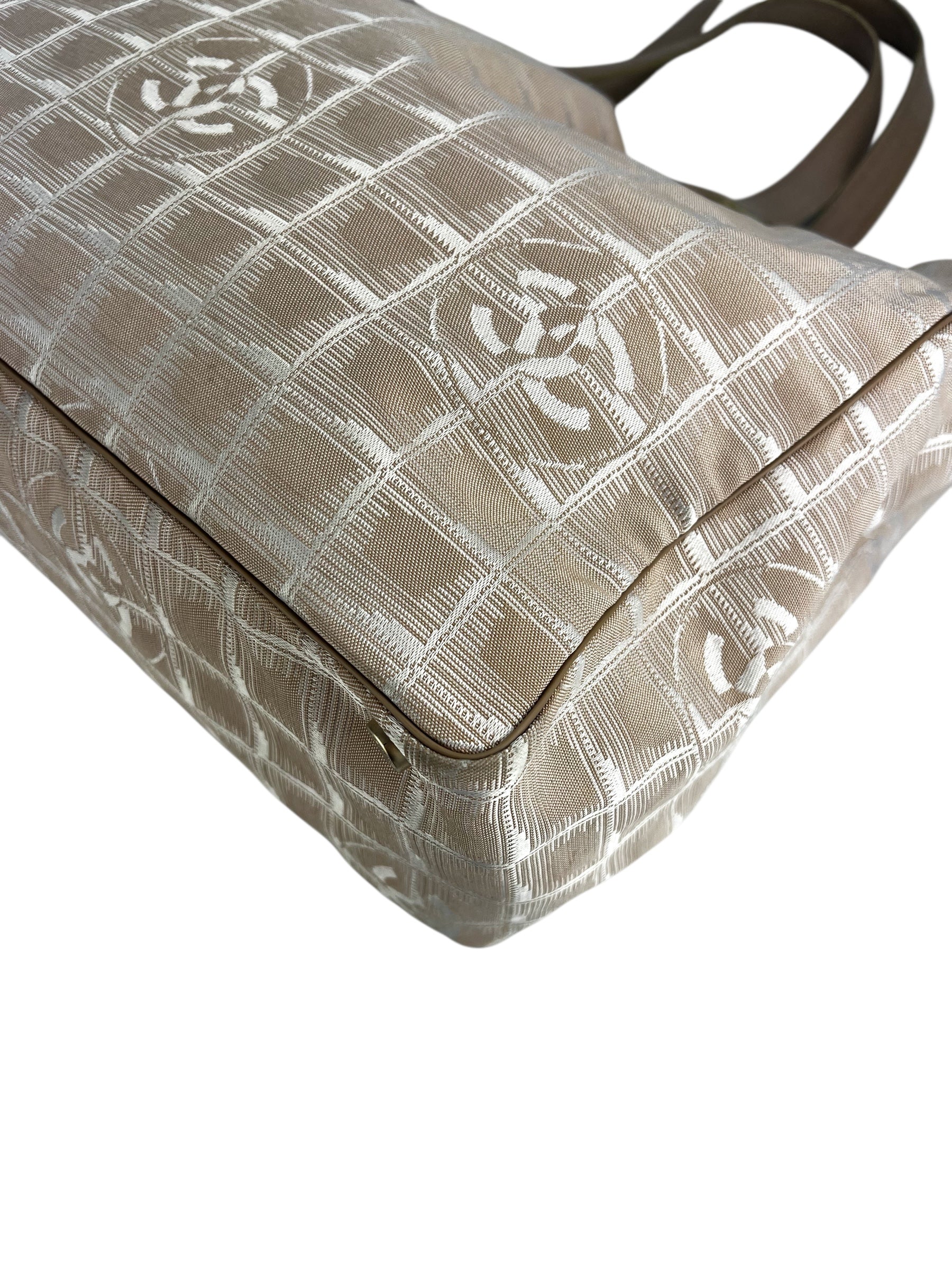 Chanel Beige Travel Ligne Tote Medium