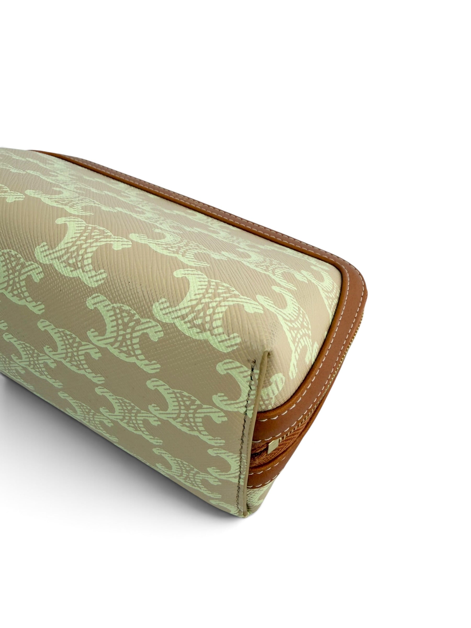 celine-triomphe-dome-cosmetic-pouch---8