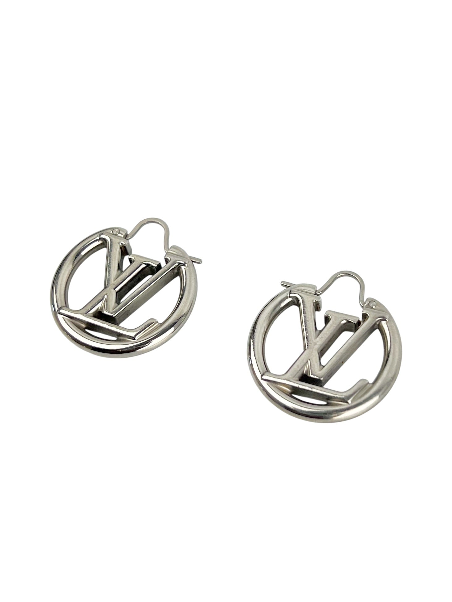 louis-vuitton-louise-hoop-earrings-6