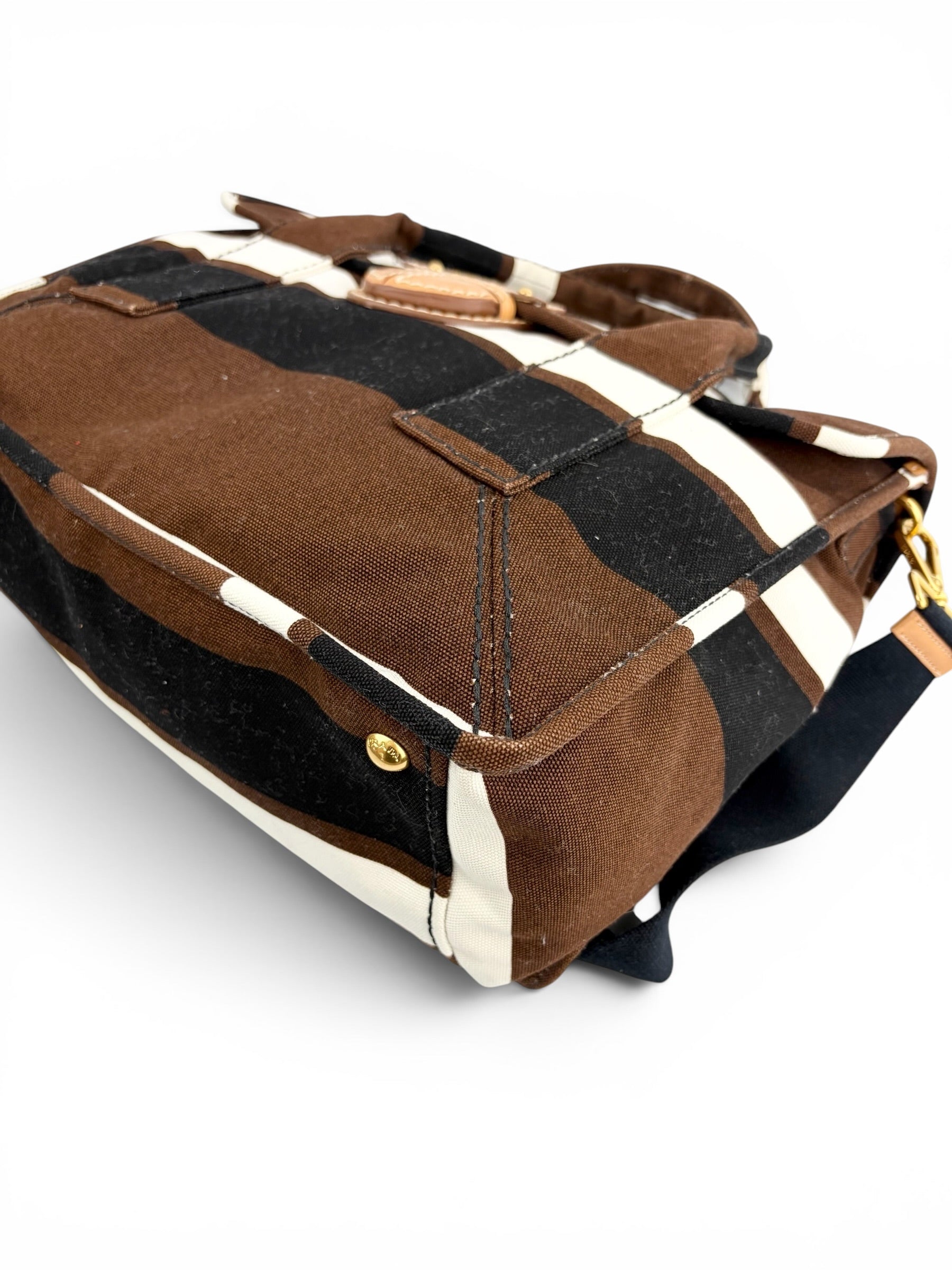 prada-canapa-righe-top-handle-tote-7