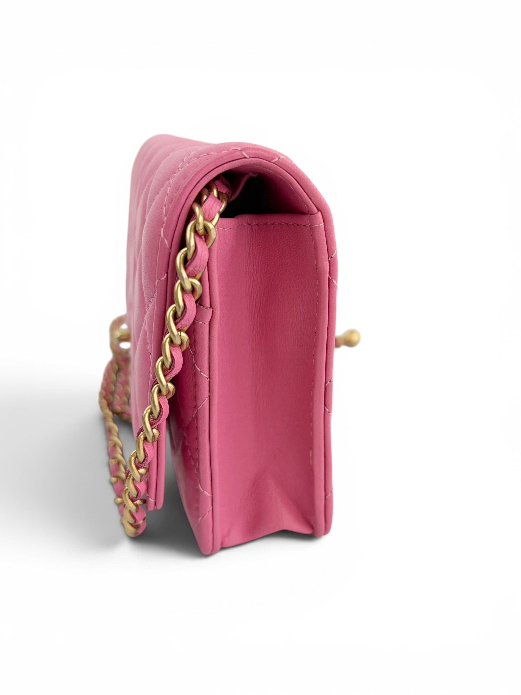 chanel-barbie-pink-lambskin-pearl-crush-woc--4