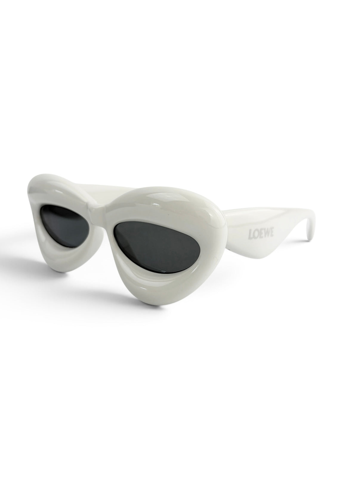 loewe-white-bubble-sunglasses--2