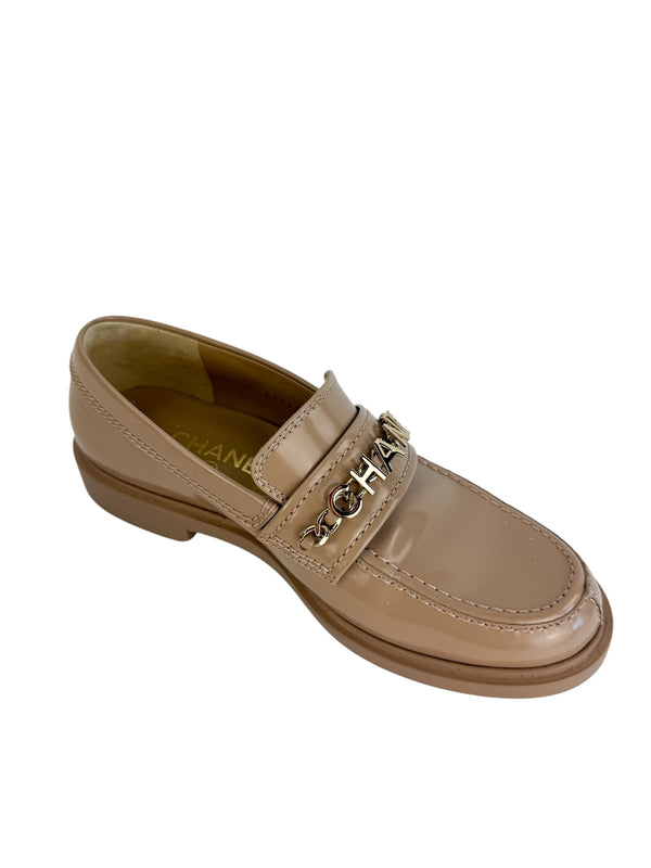 Chanel Beige Shiny Calfskin Loafers Size 37
