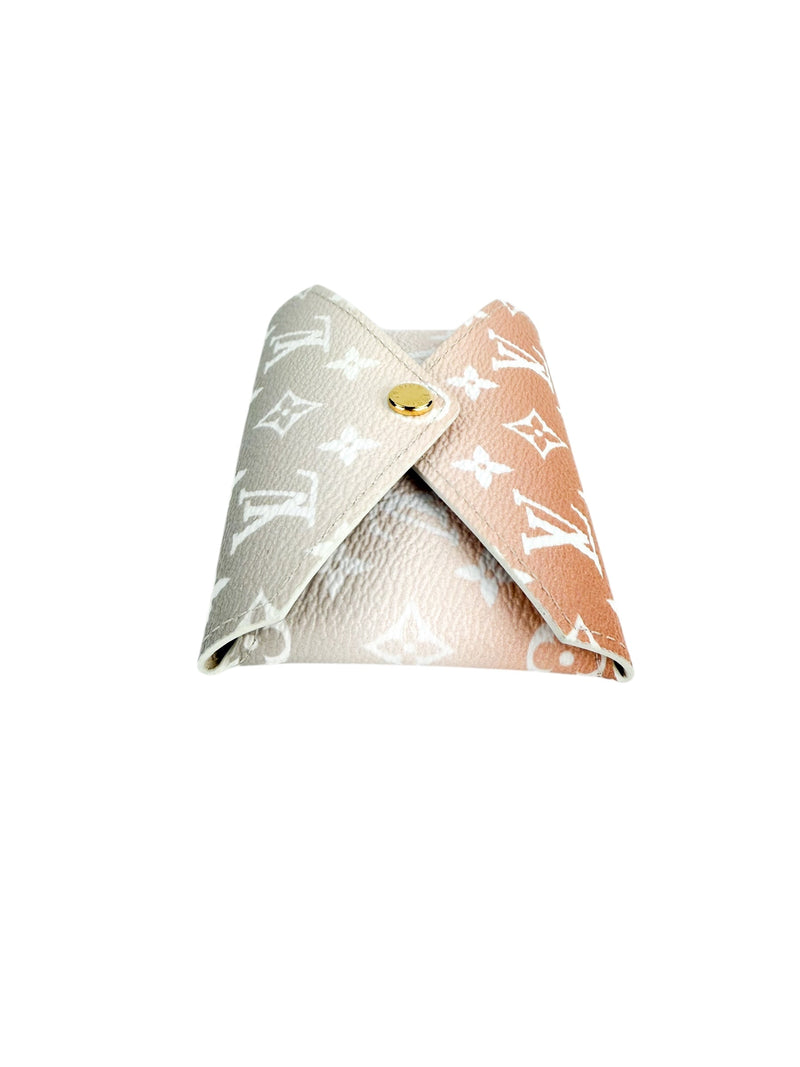 Louis Vuitton Small Kirigami Pochette