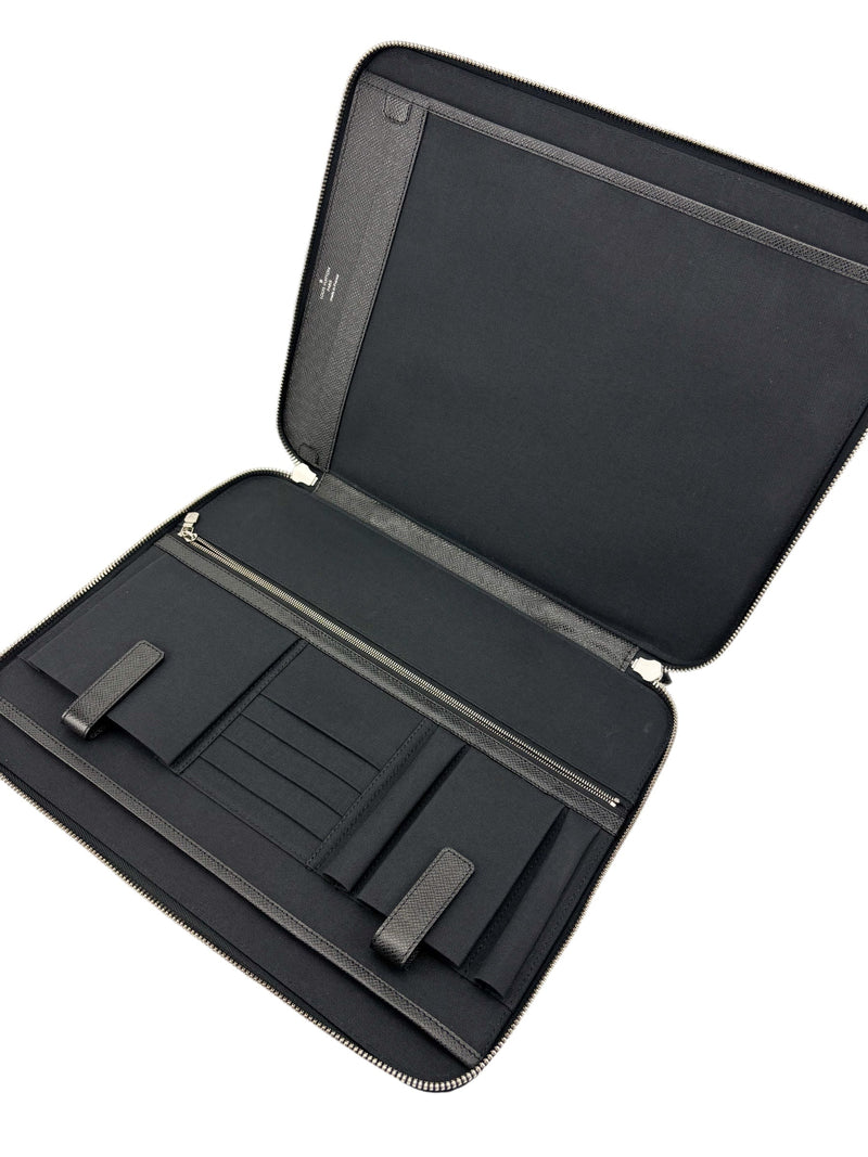 Louis Vuitton Black Taiga Vladimir Business Portfolio Briefcase