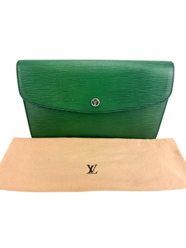 Louis Vuitton Green Epi Montaigne Clutch 27