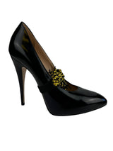 Gucci Black Leather Elaisa Pump w/ Bumble Bee Applique