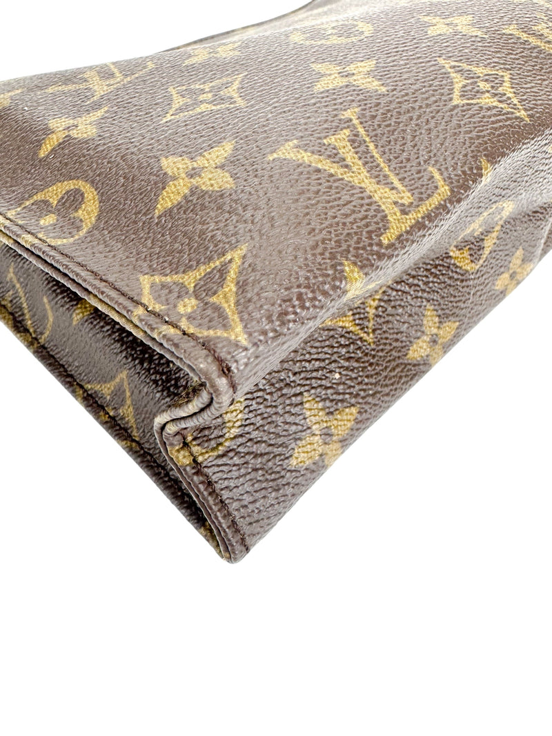 Louis Vuitton Vintage Monogram Toiletry Pouch 26
