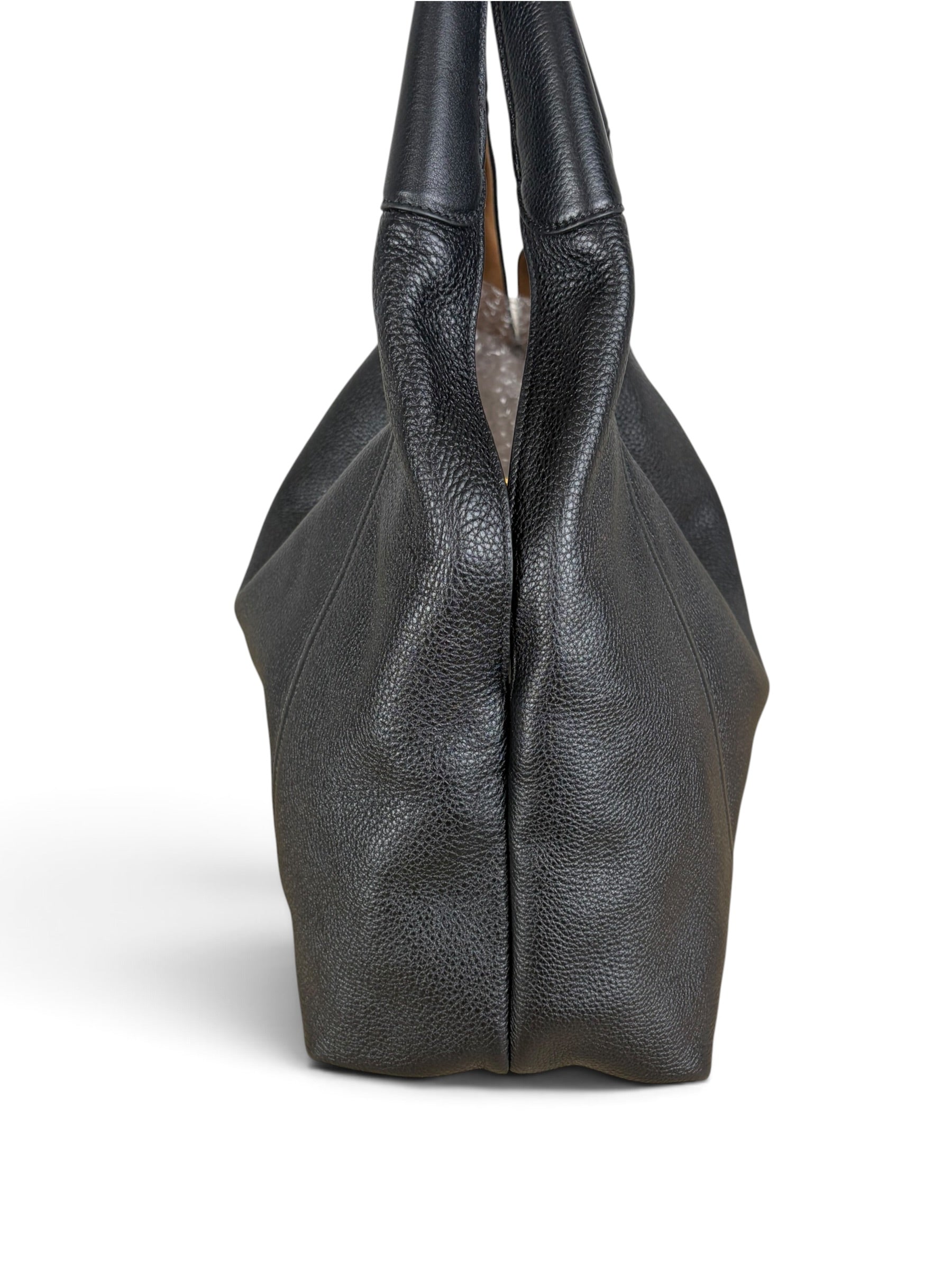 Gucci Black Grained Leather Softbit Maxi