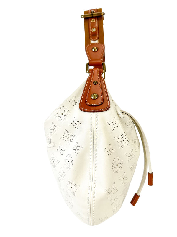Louis Vuitton Ivory Mahina Onata GM Shoulder Bag