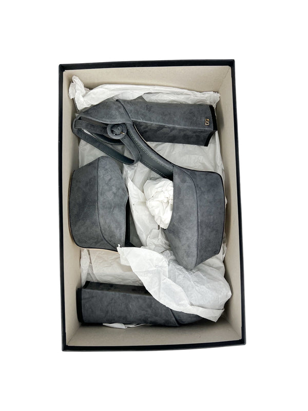 Dolce & Gabbana Size 39 Platform Heels W/ Box