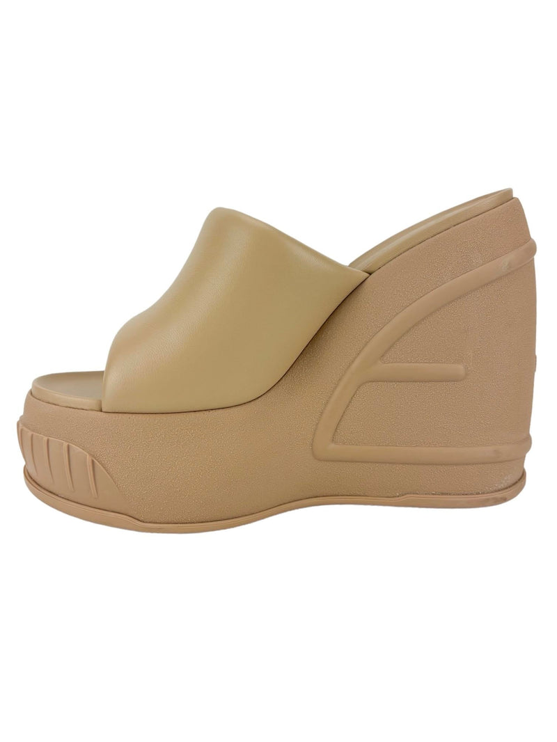 Fendi Cream Leather Platform Slides Size 38.5