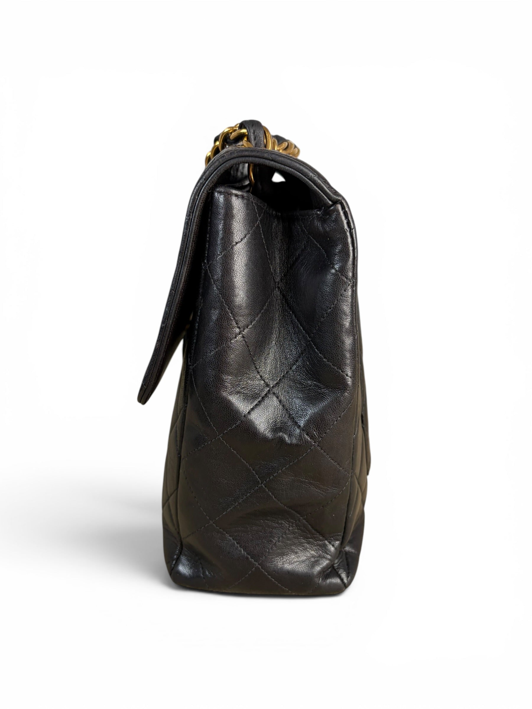 Chanel Vintage Black Lambskin Jumbo Classic