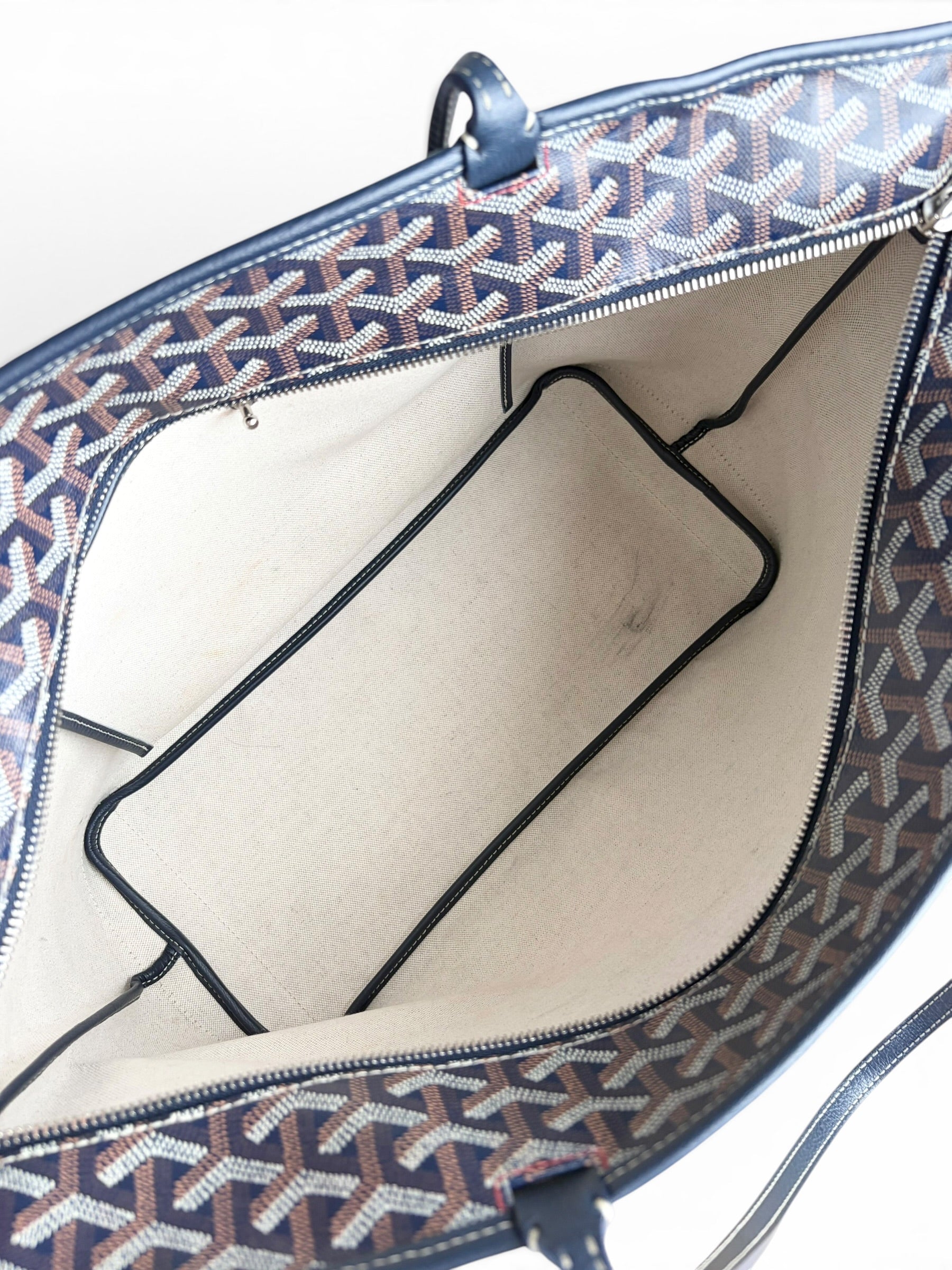 Goyard Navy Goyardine Canvas Artois MM