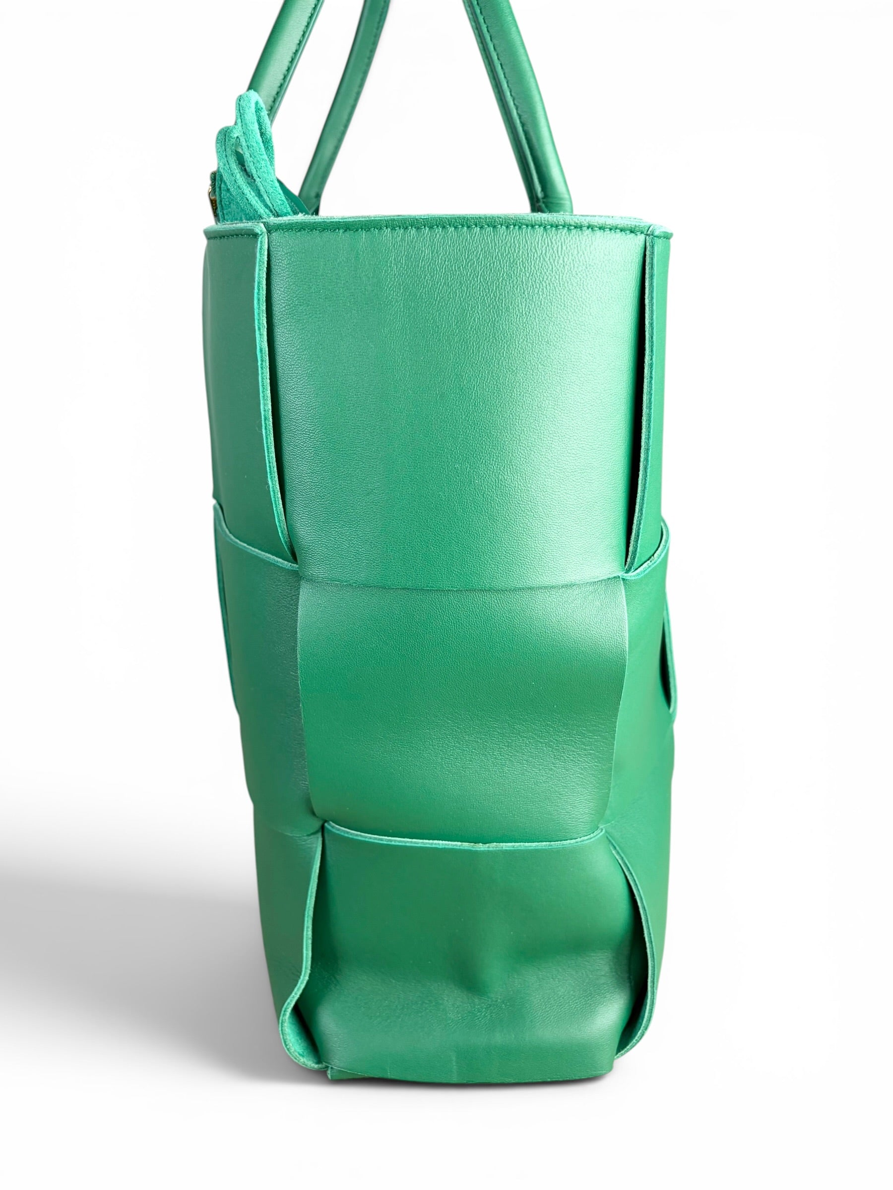 Bottega Veneta Green Maxi Intrecciato Large Arco Tote
