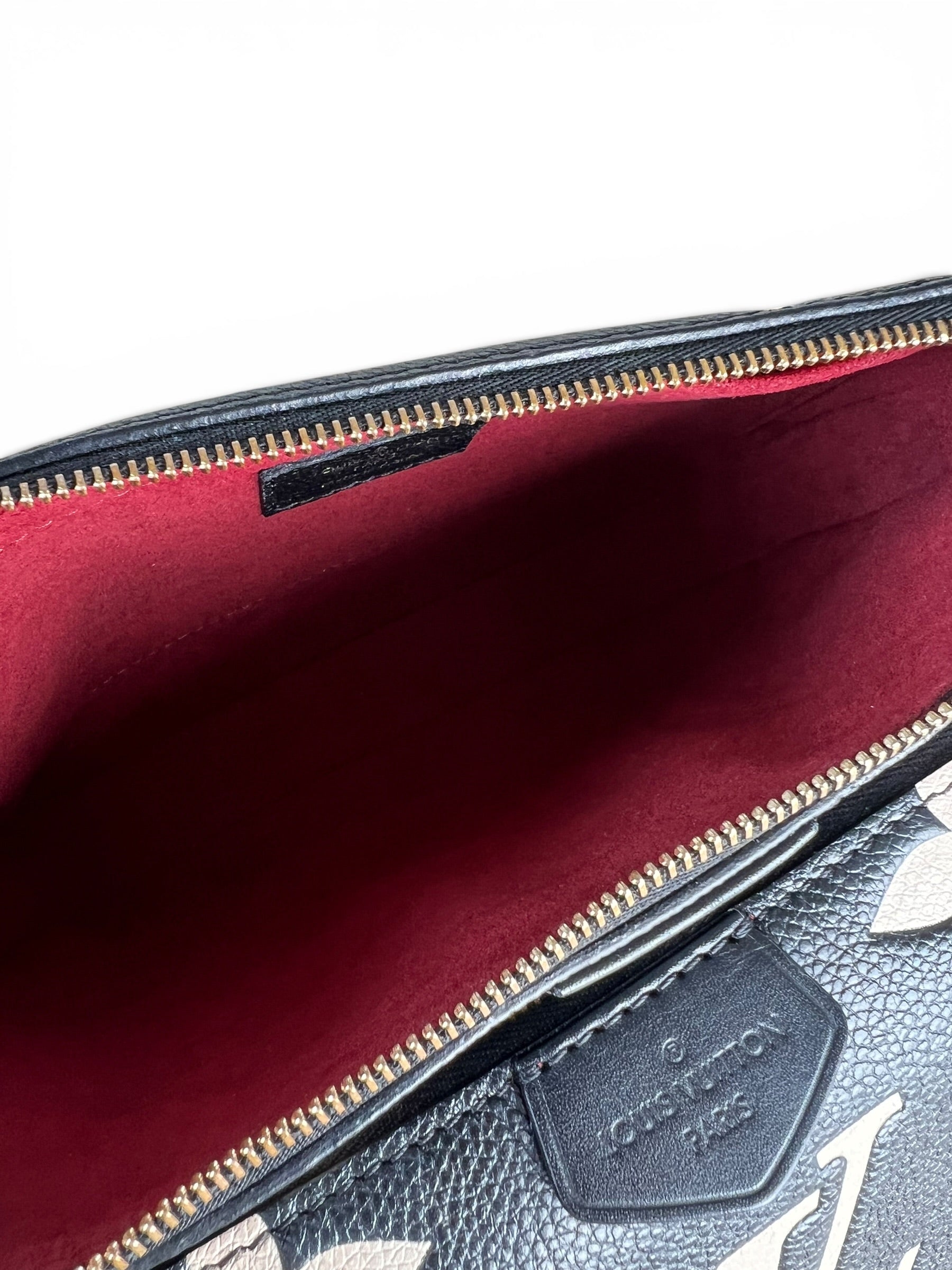 Louis Vuitton Black Giant Empreinte Multi Pochette Accessoires