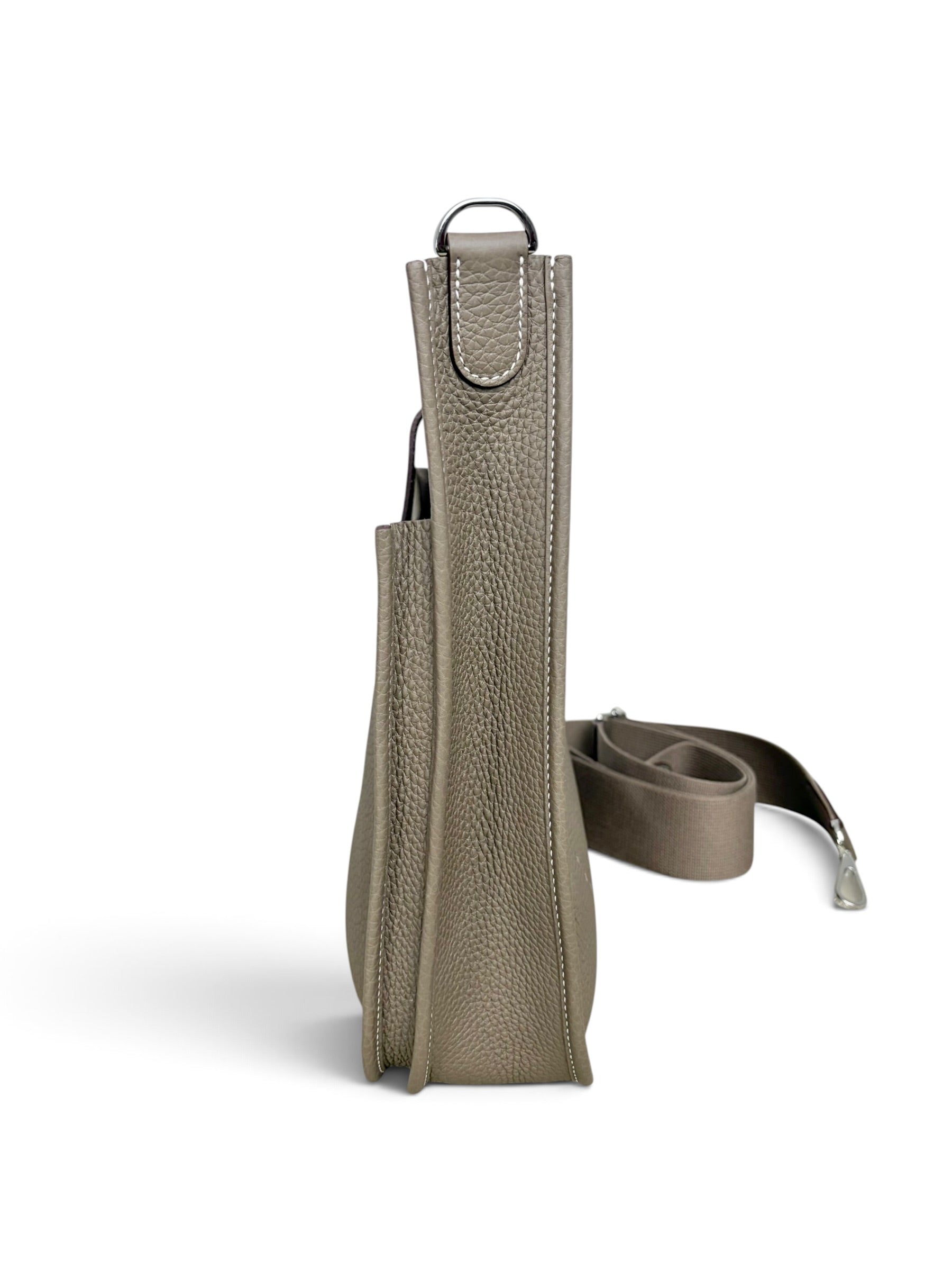 Hermes Etoupe Clemence Evelyne III PM 29 PHW