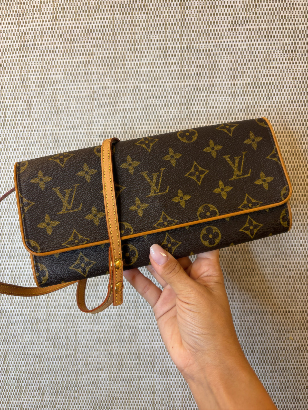 Louis Vuitton Monogram Pochette Twin GM